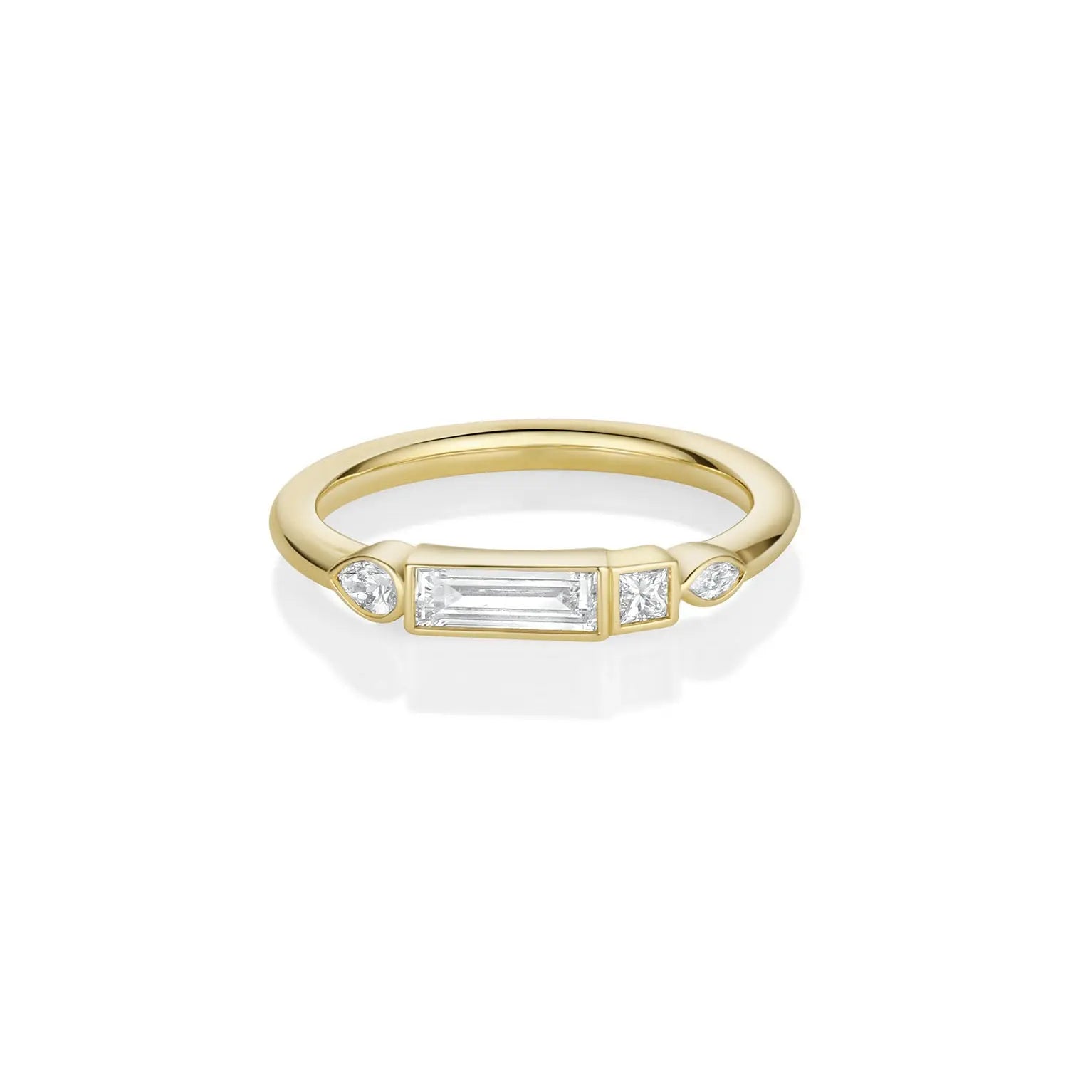 0.32ctw White Diamond 4 Shaped Linear Band