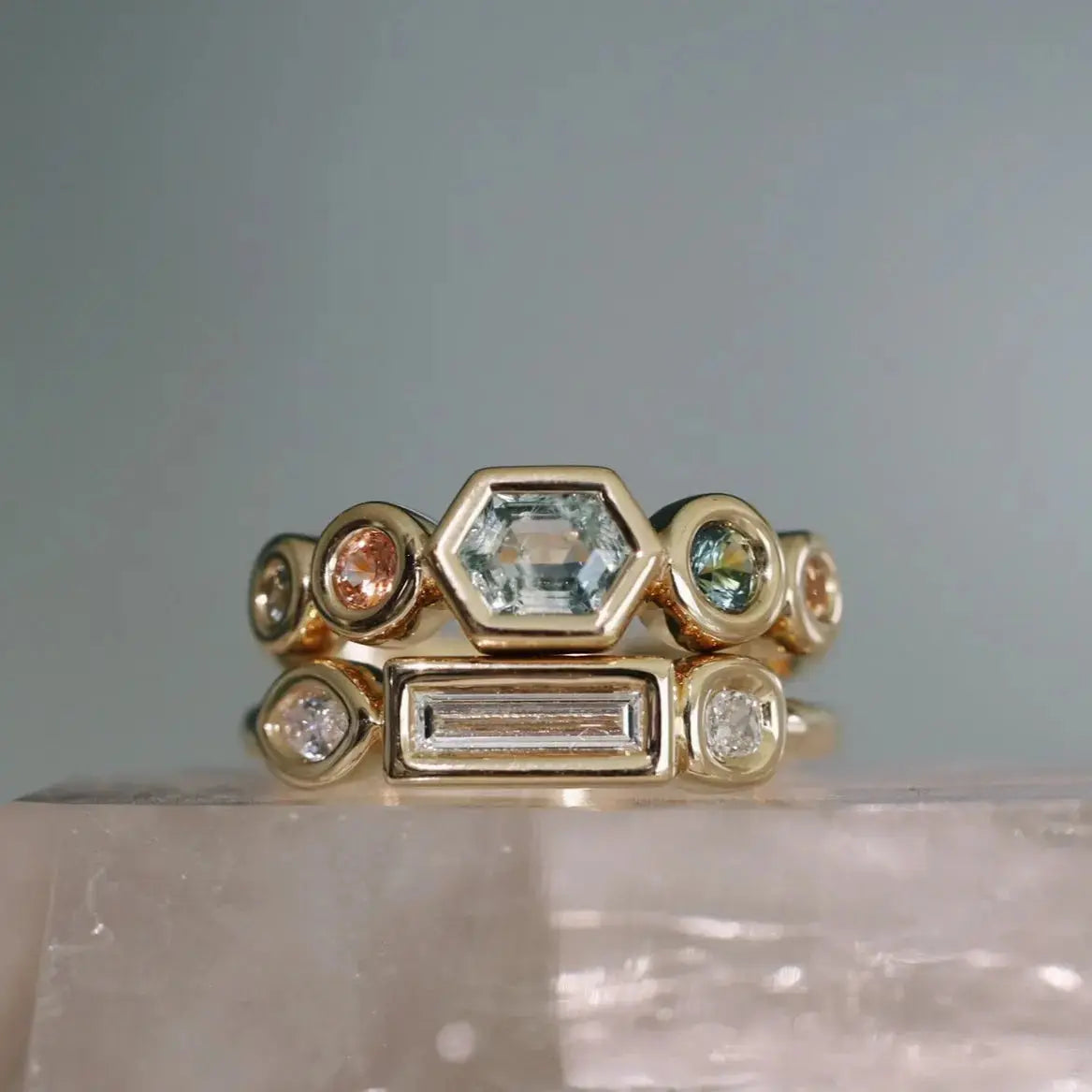 0.33ctw White Diamond Baguette, Cushion & Marquise Linear Band - Image 4