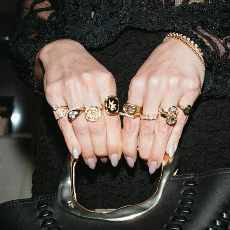 Black Onyx Lion Florence Ring - Image 4