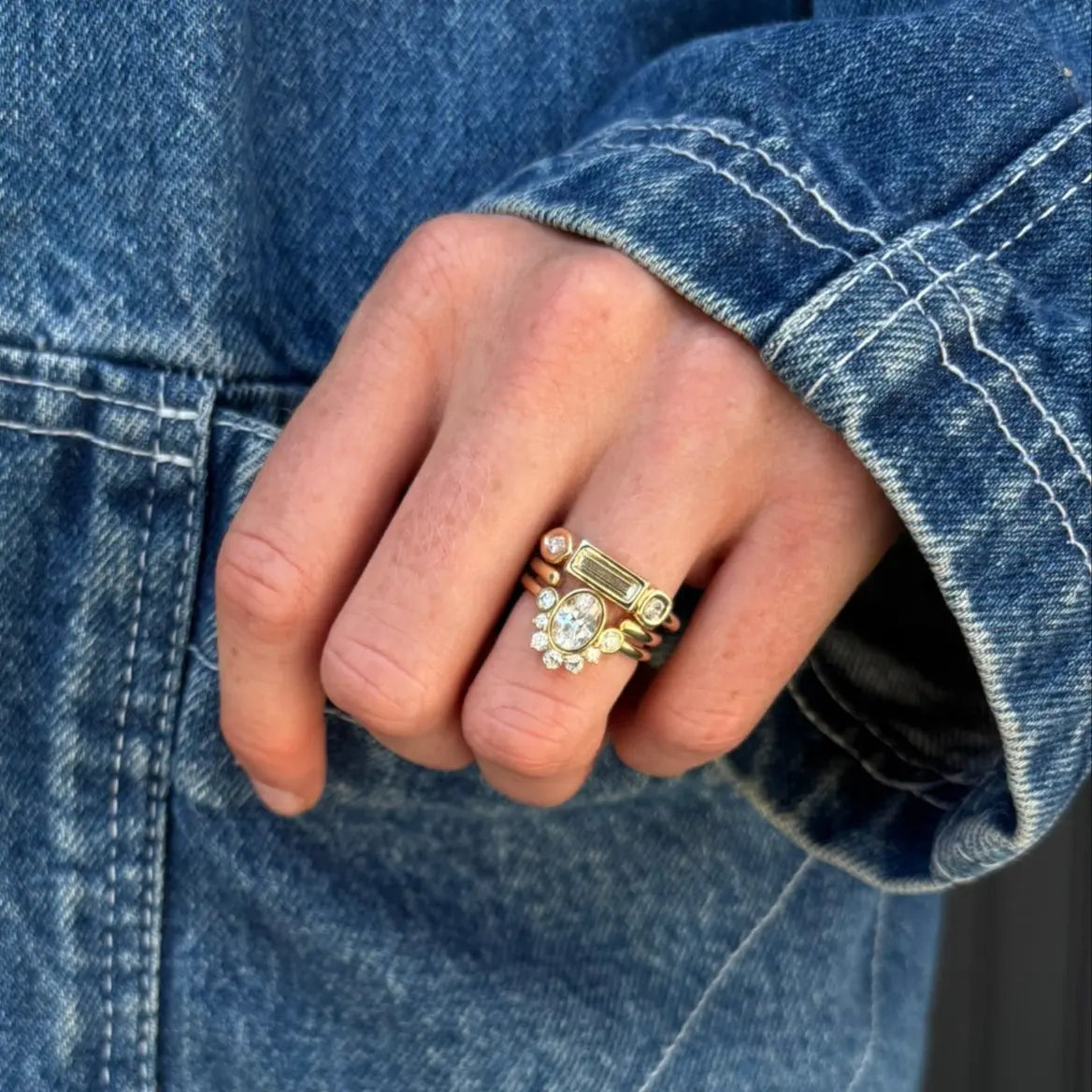 0.33ctw White Diamond Baguette, Cushion & Marquise Linear Band - Image 2