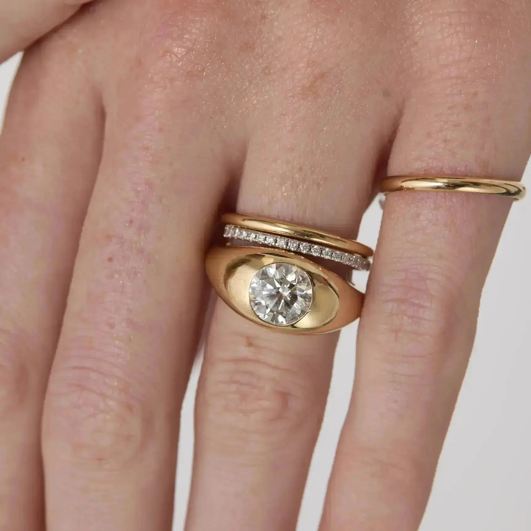 The Dyllan Bombe Engagement Ring - Image 4