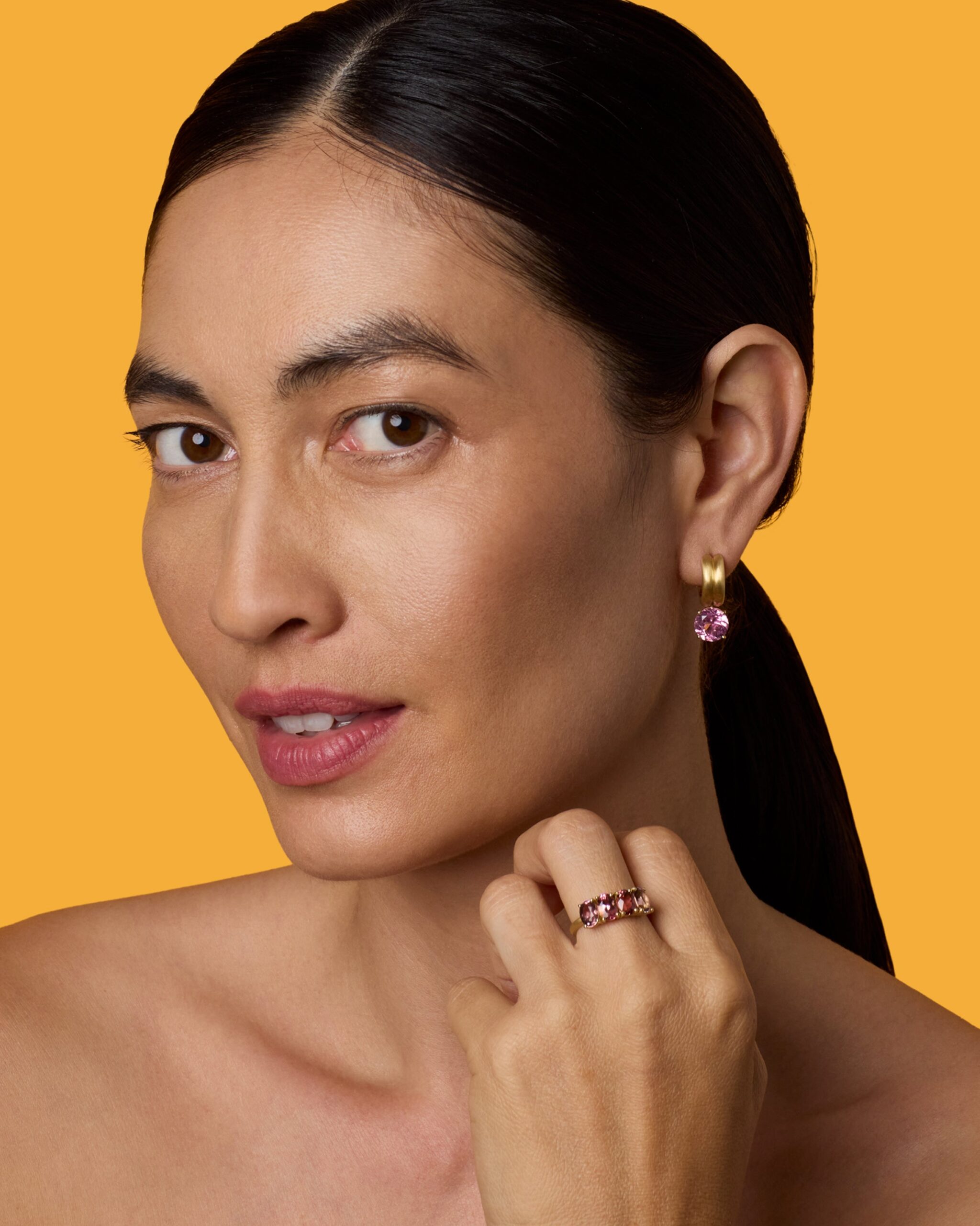 One of a Kind Gemmy Gem Oval Four Stone Ring - Image 2