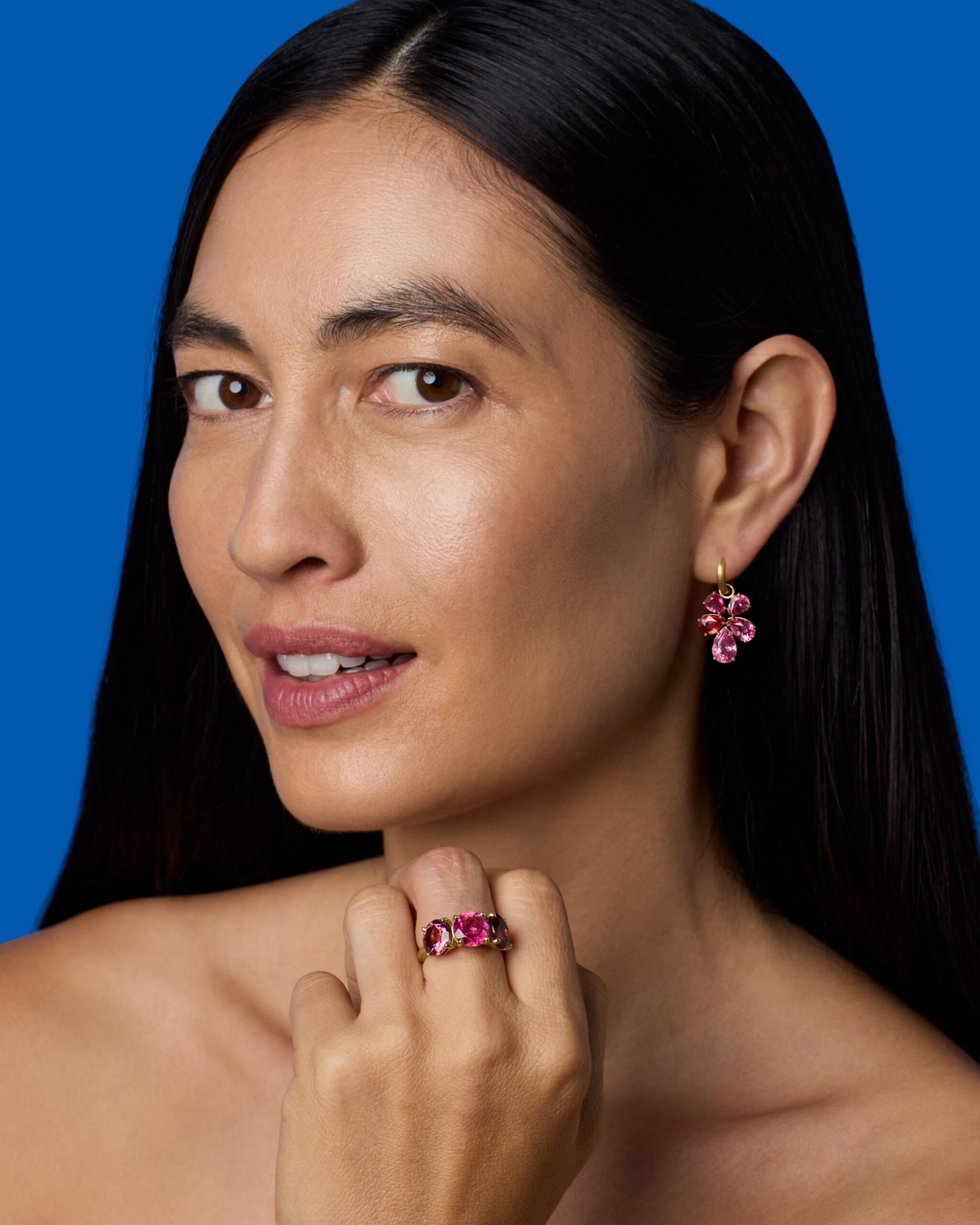 One of a Kind Round Stone Gemmy Gem Ring - Image 2