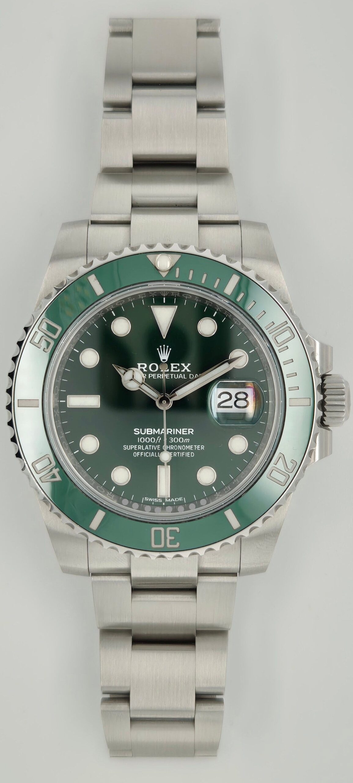 Rolex Submariner Date “Hulk” Green Dial Steel 116610LV | 2013 | 40mm
