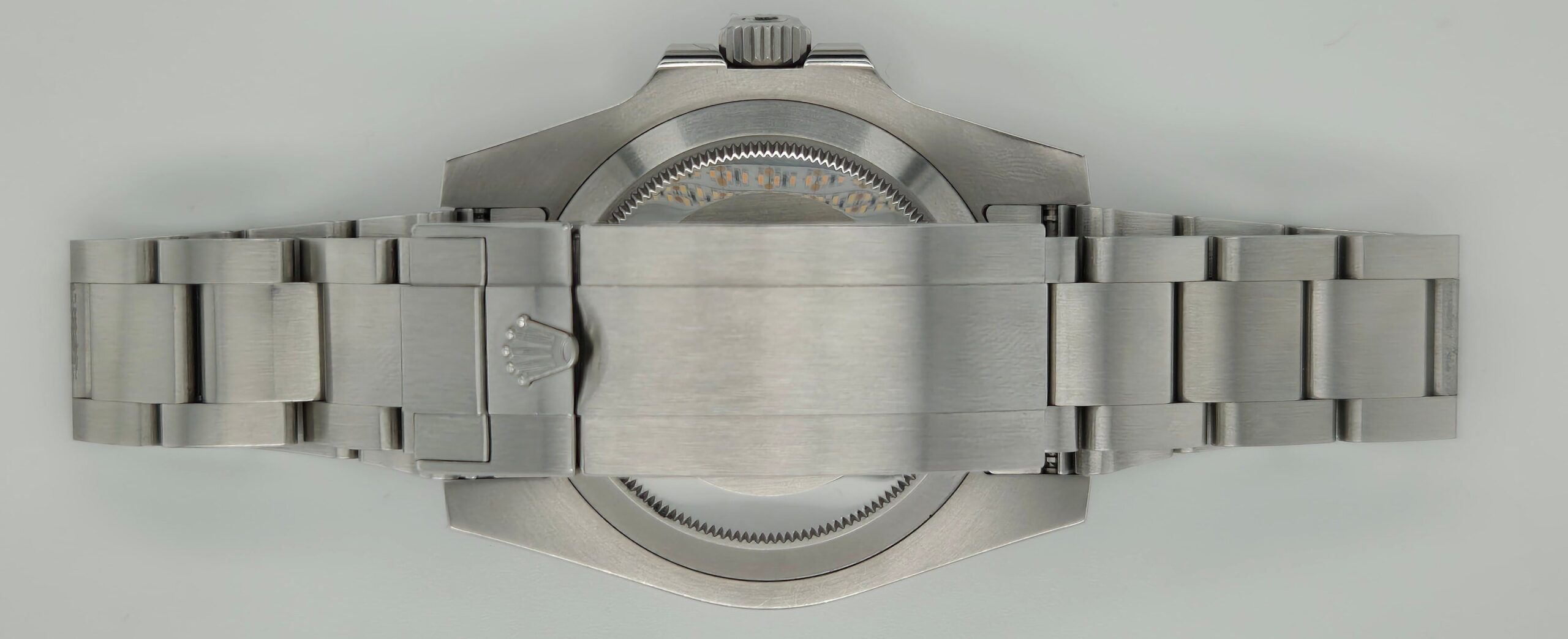 Rolex Submariner Date “Hulk” Green Dial Steel 116610LV | 2013 | 40mm - Image 2