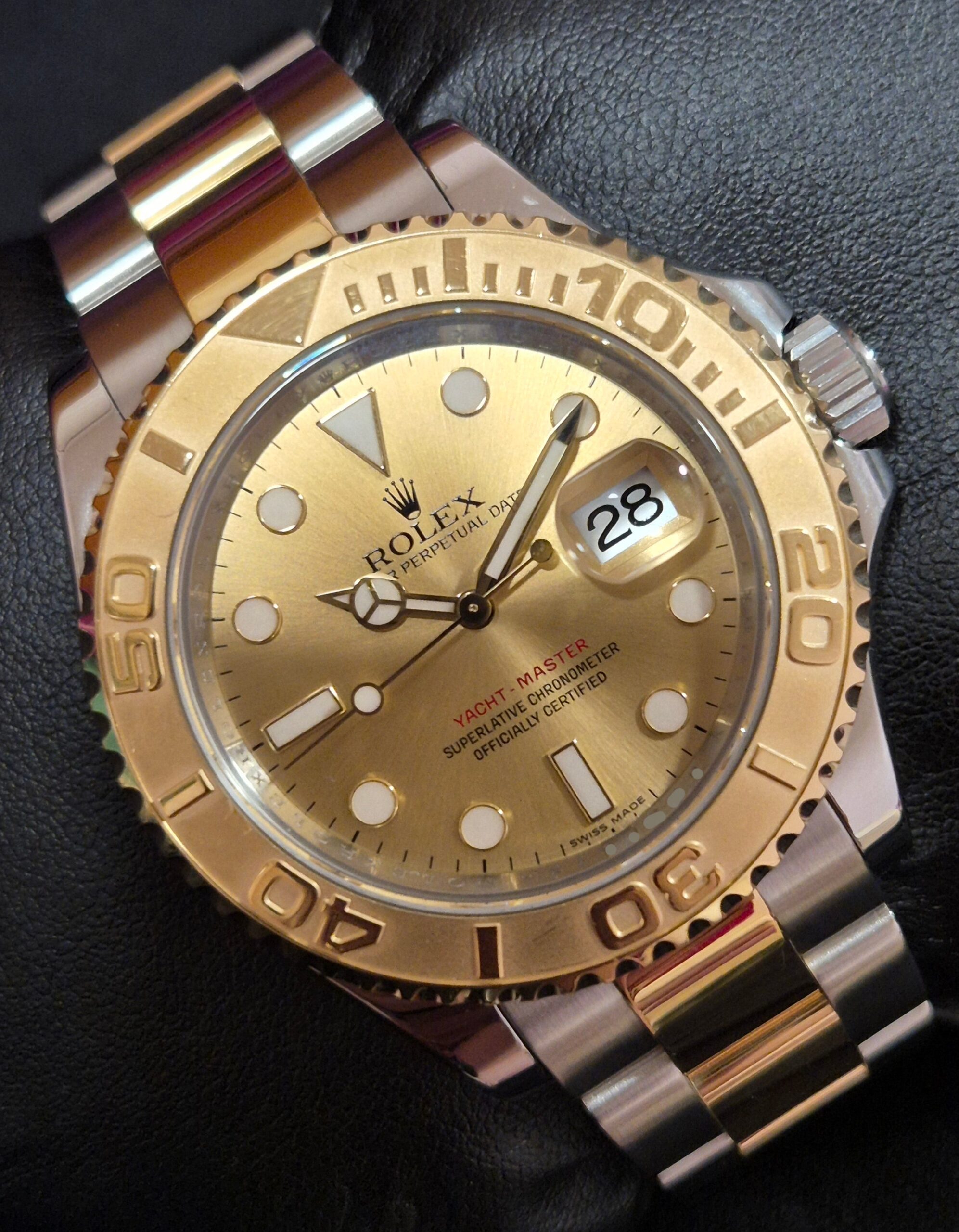 Rolex Yacht-Master 40 Two Tone Yellow Gold with Champagne Dial 16623 | 2014 | 40mm - Image 2