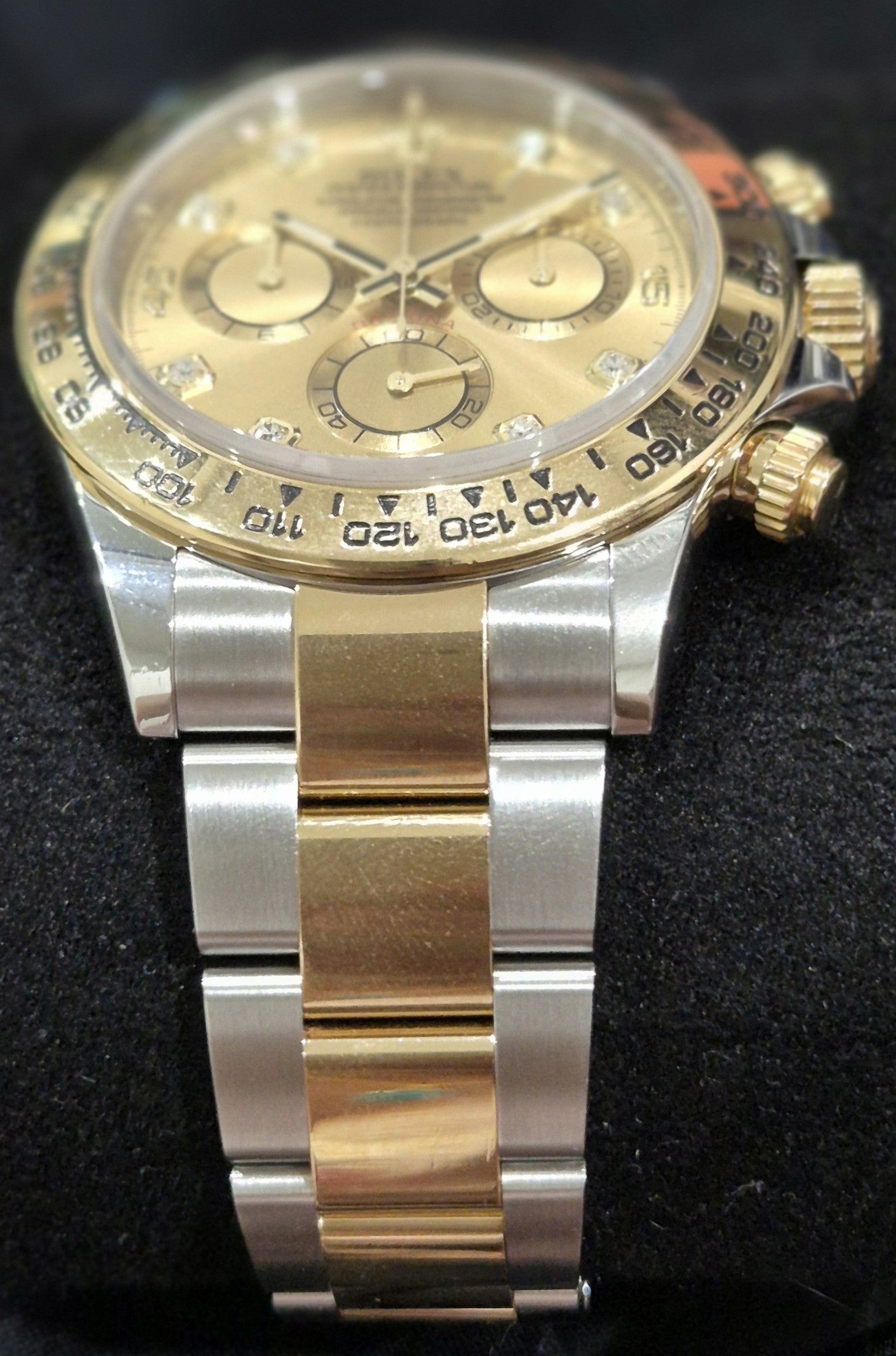 Rolex Cosmograph Daytona Two Tone Gold Diamond Dial 116503 | 2019 | 40mm - Image 4