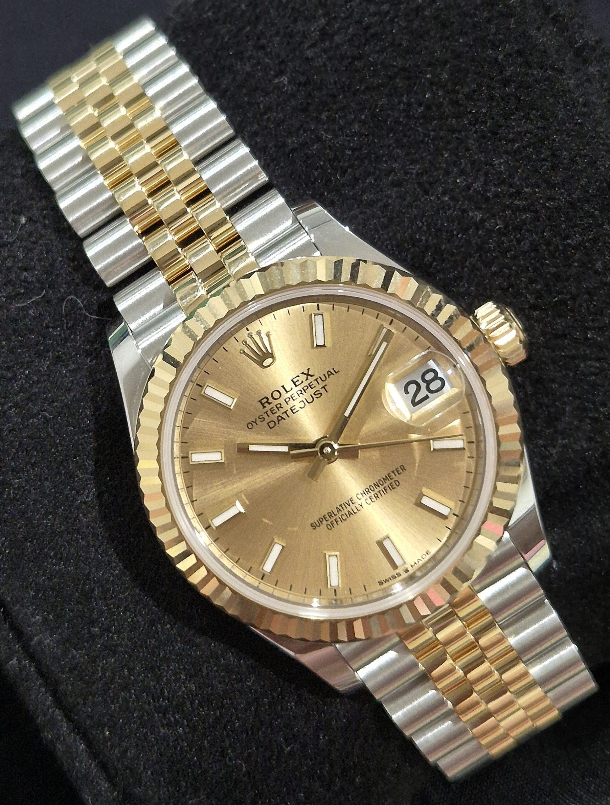Rolex Datejust 31 Two Tone Champagne 'Sticks' Dial Jubilee 278273 | 2025 | 31mm - Image 3