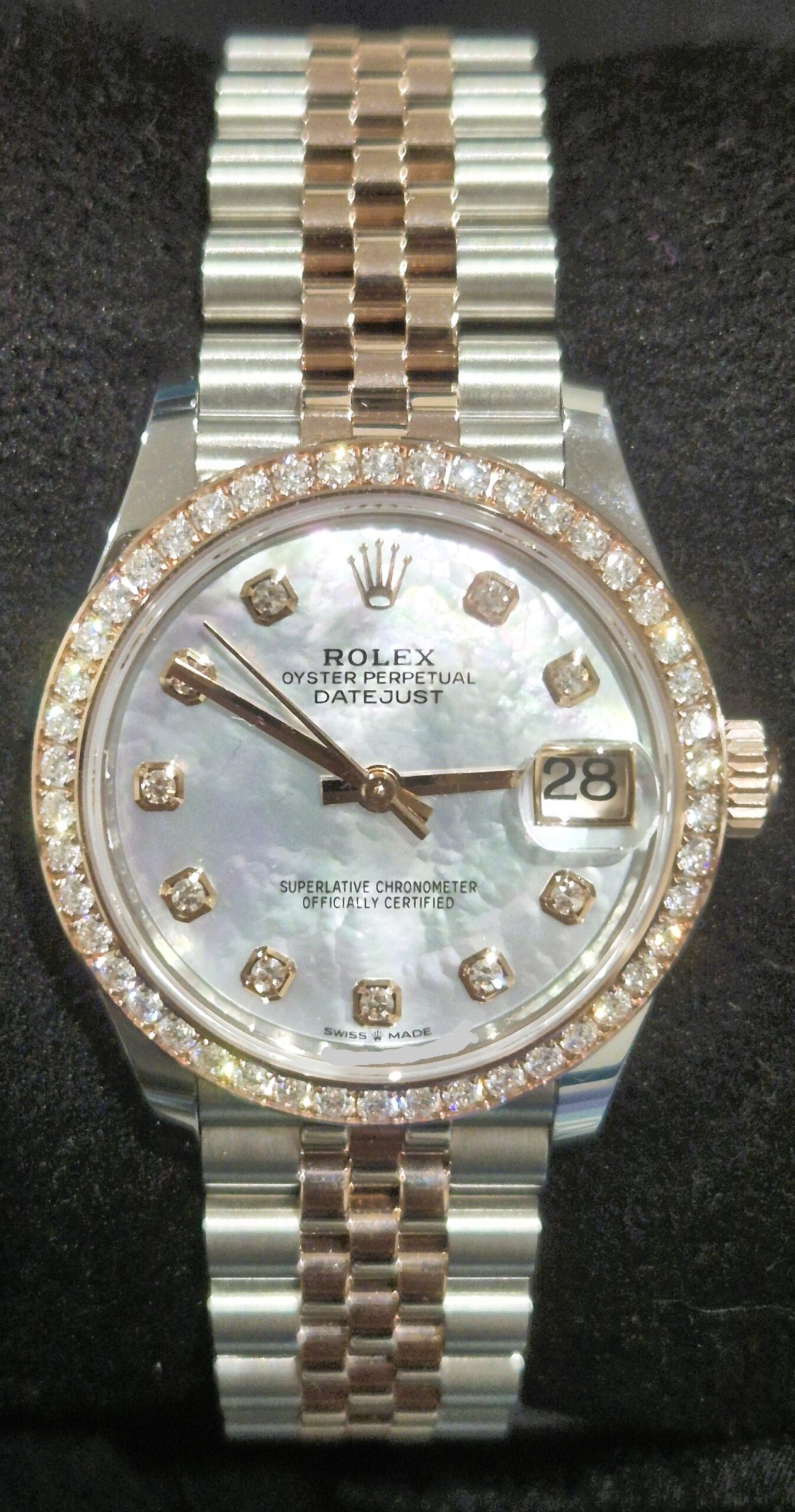 Rolex Datejust 31 "MOP" Mother of Pearl Dial with Factory-Set Diamond Bezel 278381RBR | 2024 | 31mm