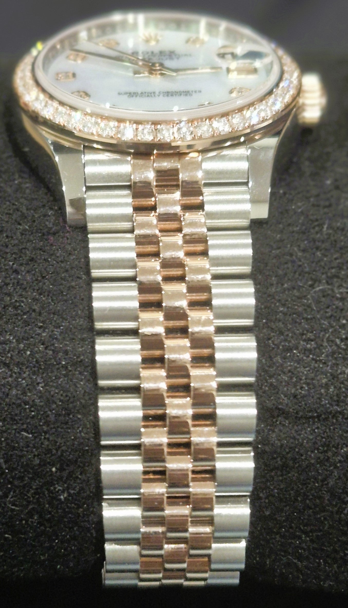 Rolex Datejust 31 "MOP" Mother of Pearl Dial with Factory-Set Diamond Bezel 278381RBR | 2024 | 31mm - Image 3