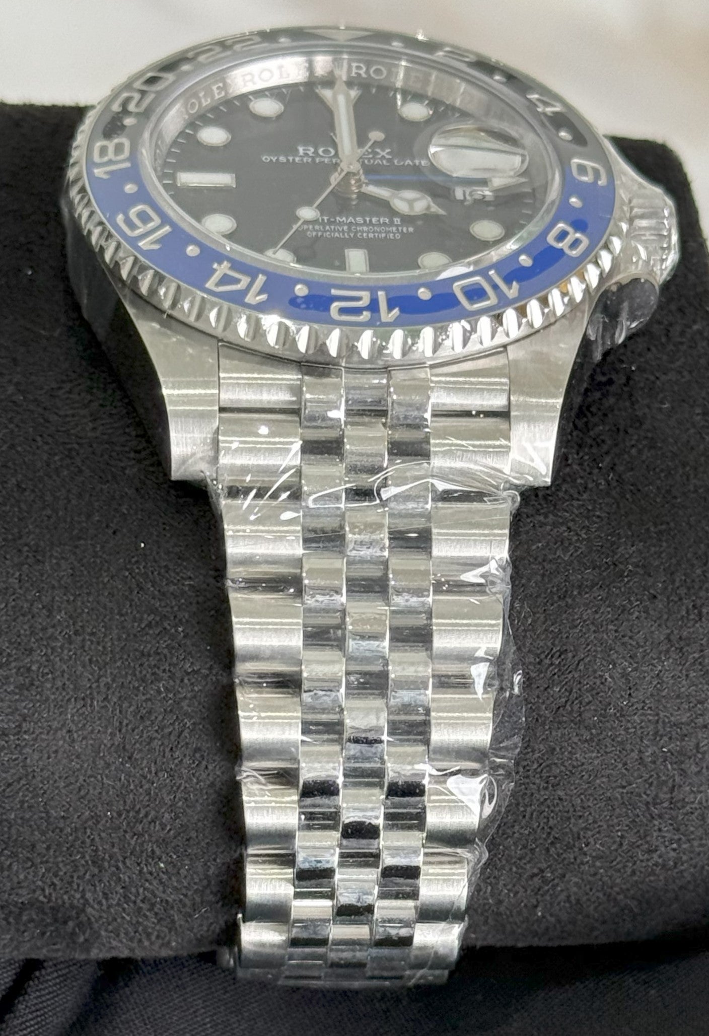 Rolex GMT-Master II Batgirl Jubilee 126710BLNR | 2023 | 40mm - Image 4