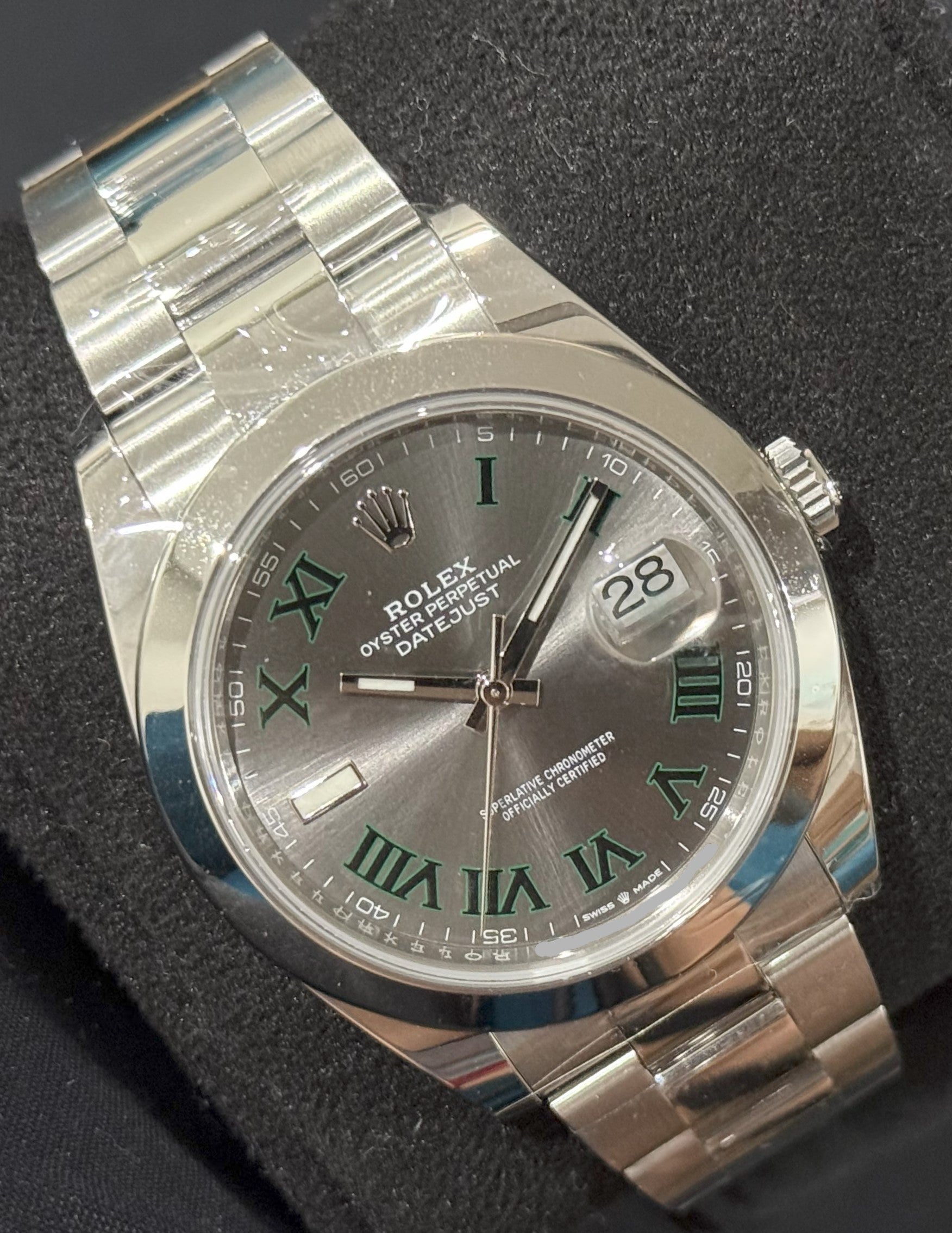 Rolex Datejust 41 Wimbledon Dial Oystersteel Smooth Bezel 126300 | 2025 | 41mm - Image 2