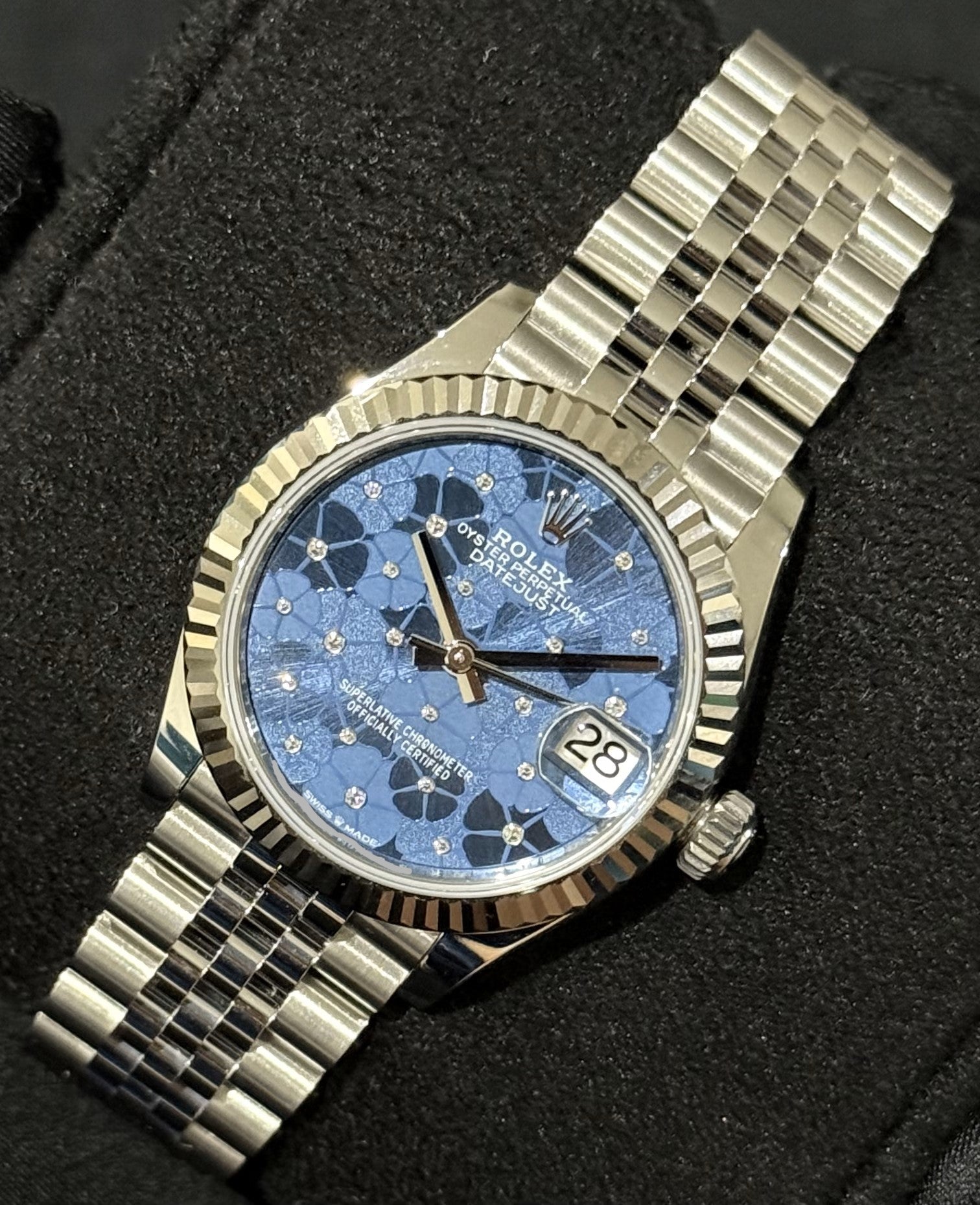 Rolex Datejust 31 Blue Floral Motif Dial Jubilee 278274 | 2024 | 31mm - Image 3