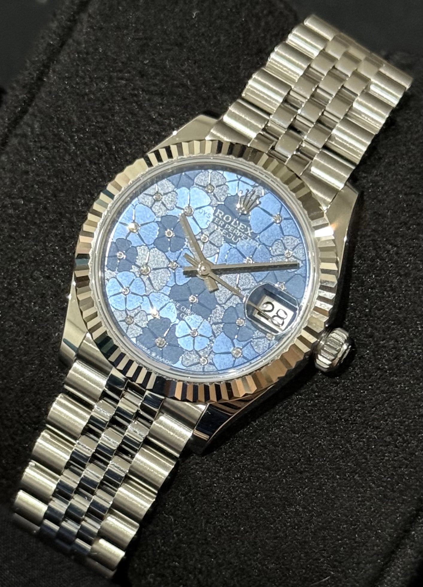 Rolex Datejust 31 Blue Floral Motif Dial Jubilee 278274 | 2024 | 31mm - Image 4