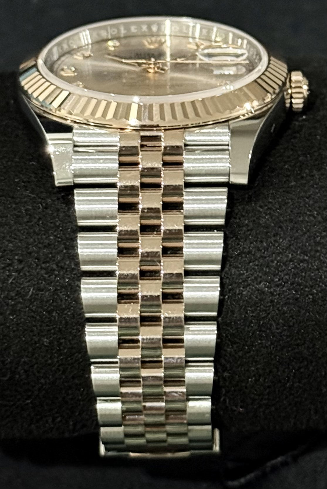 Rolex Datejust 41 Two Tone Everose Gold Sundust Diamond Dial 126331 | 2024 | 41mm - Image 4