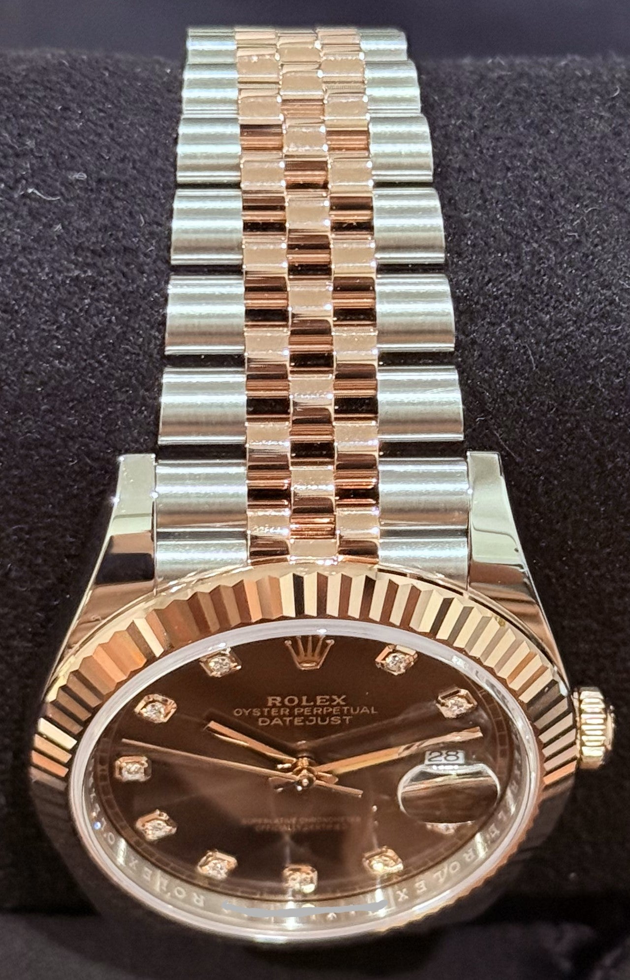 Rolex Datejust 41 Two Tone Rose Gold Chocolate Diamonds Dial 126331 | 2025 | 41mm - Image 5