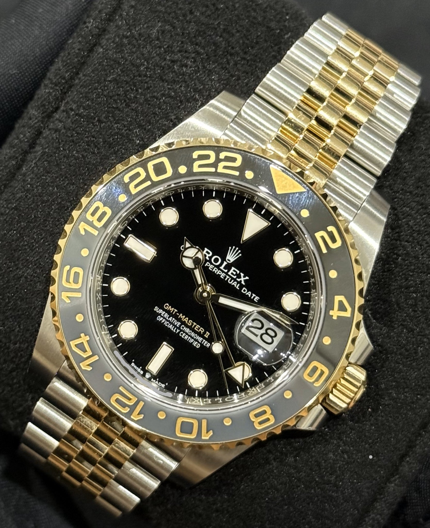 Rolex GMT-Master II 'Zombie' Two Tone Yellow Gold Jubilee 126713GRNR | 2025 | 40mm - Image 3