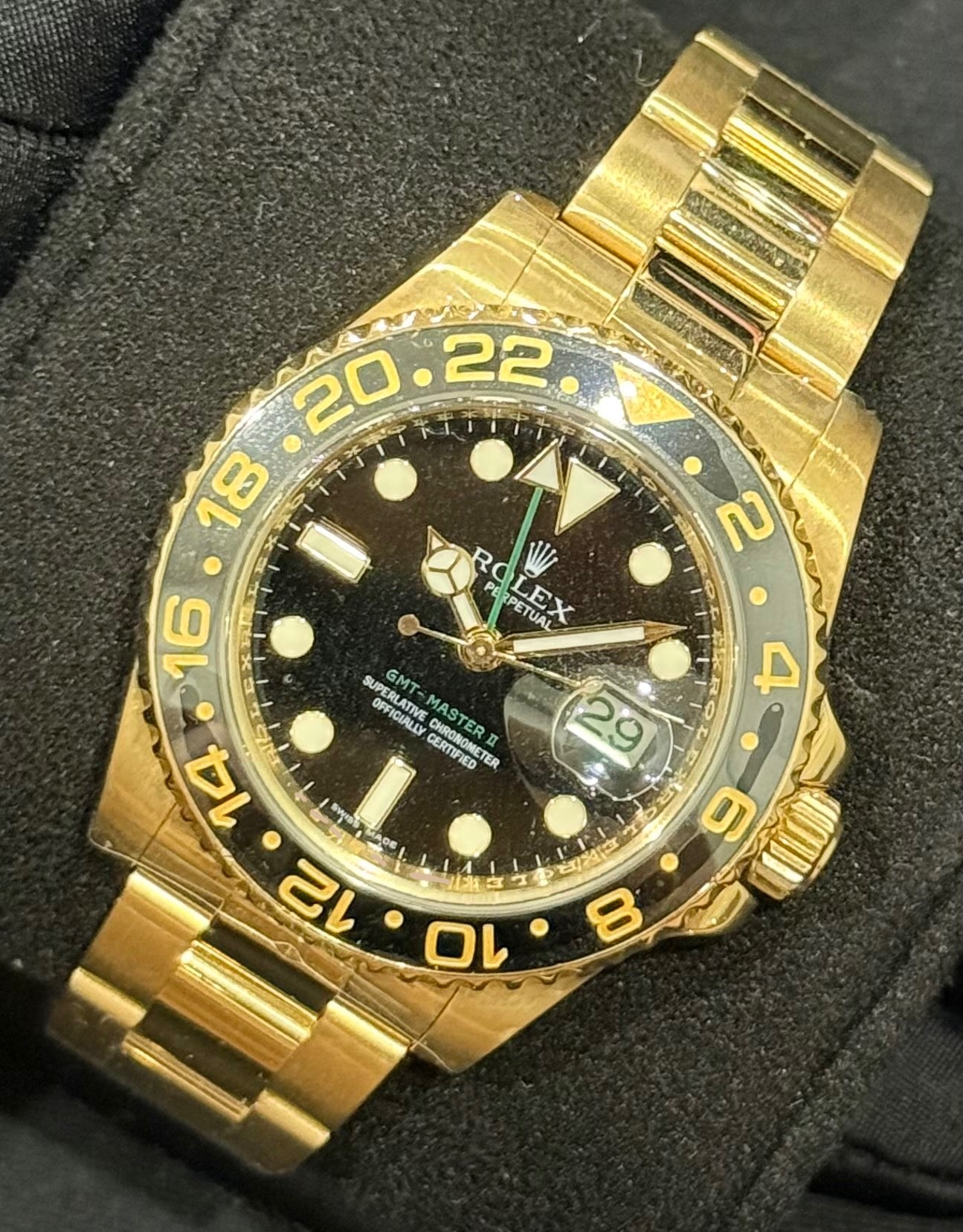 Rolex GMT-Master II 'Green Arrow' Yellow Gold 116718LN | 2008 | 40mm - Image 2