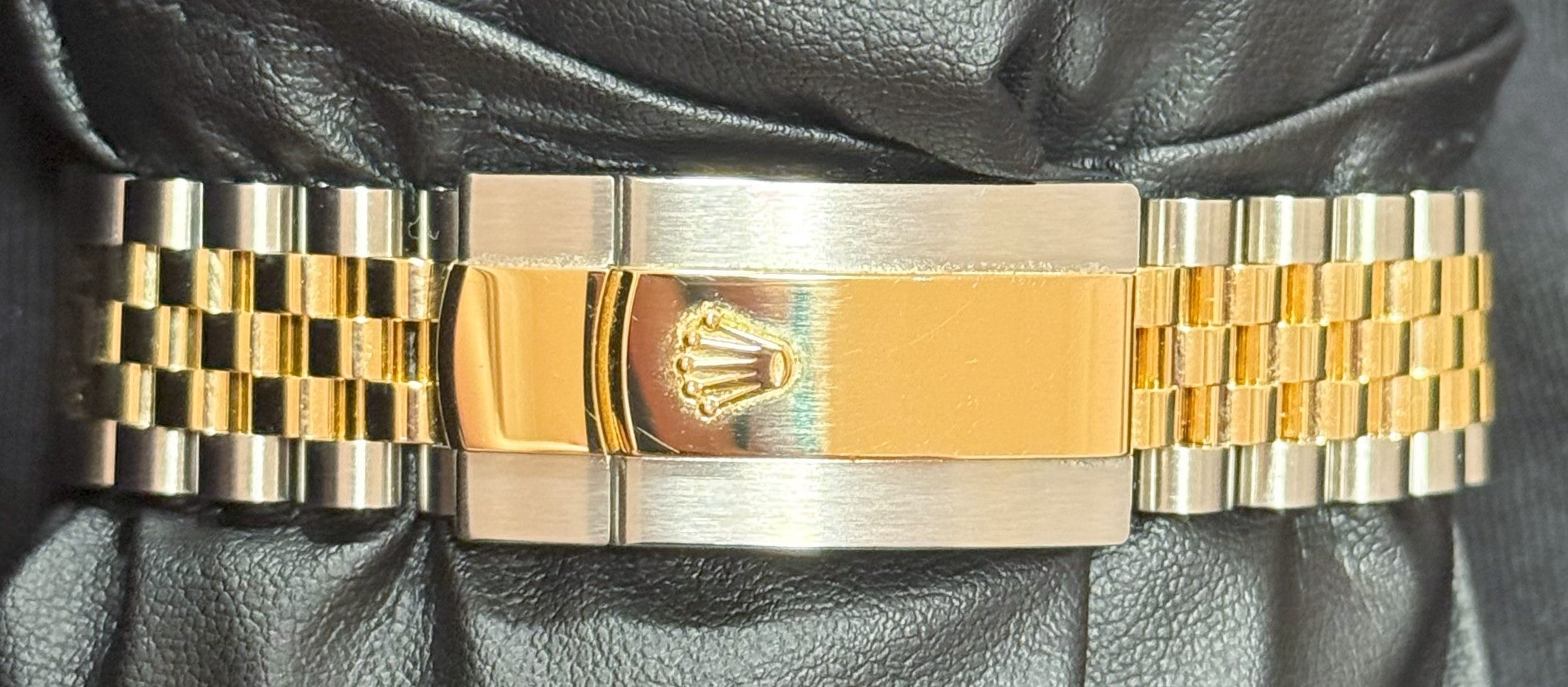 Rolex Datejust 36 Two-Tone Yellow Gold Champagne Diamond Dial 126233 | 2025 | 36mm - Image 6