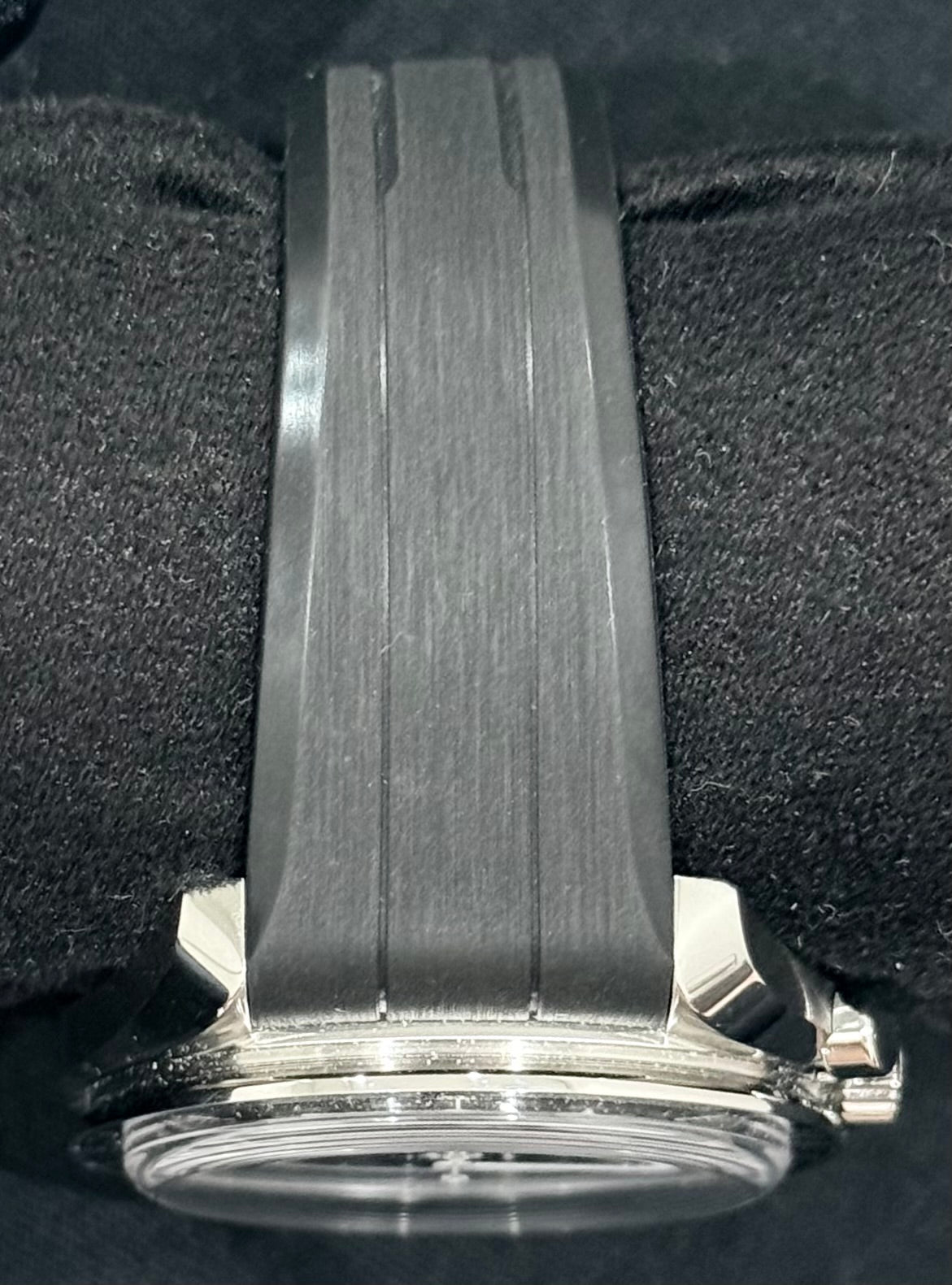 Omega Speedmaster Professional Moonwatch Sapphire Sandwich 310.30.42.50.01.002 | 2022 | 42mm - Image 5