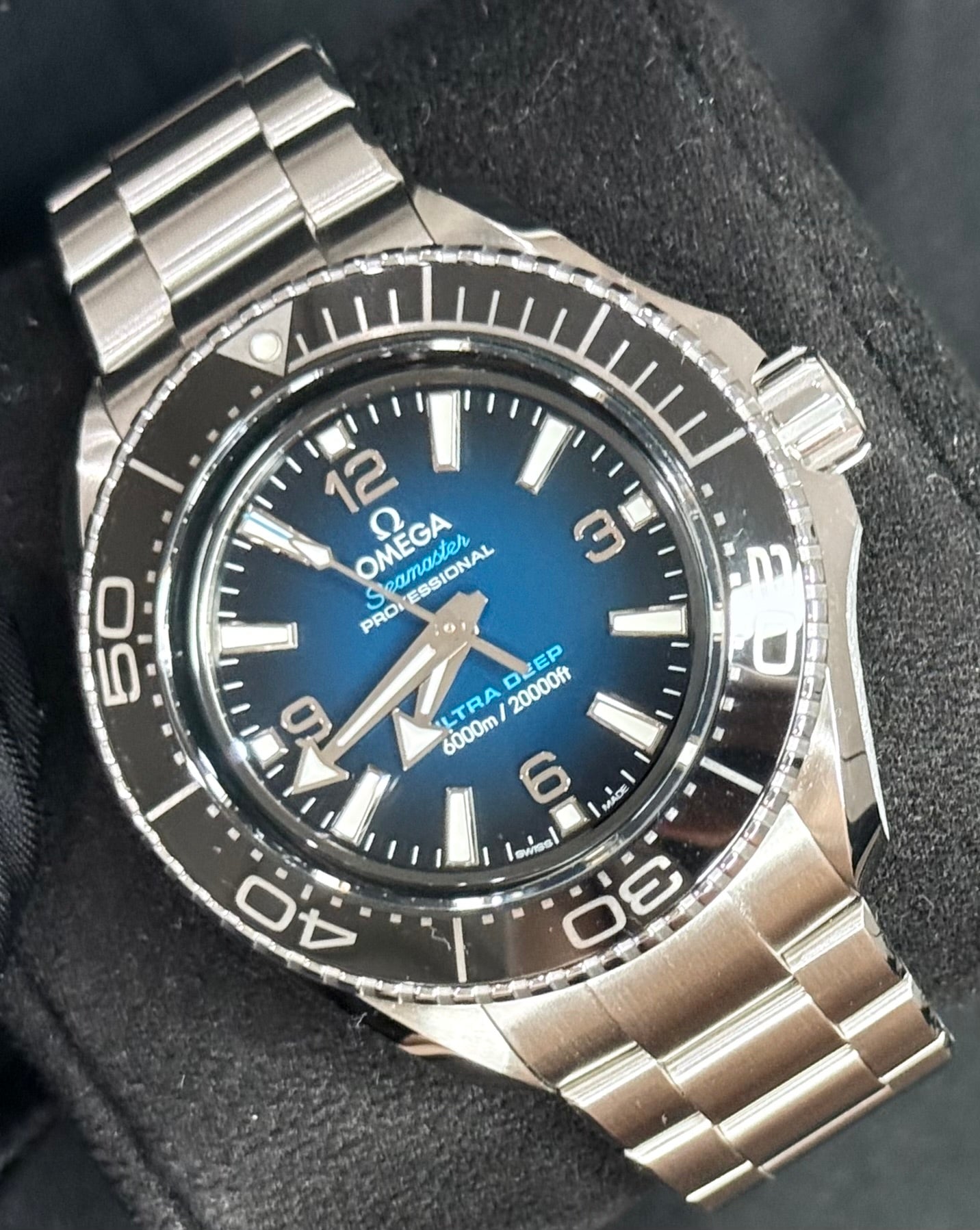 Omega Seamaster Ultra Deep Planet Ocean 6000M 215.30.46.21.03.001 | 2023 | 45.5mm - Image 2