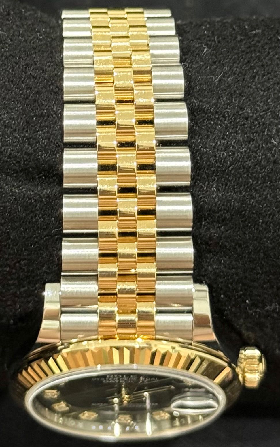Rolex Datejust 31 Two-Tone Yellow Gold with Green Diamond Dial 278273 | 2024 | 31mm - Image 5