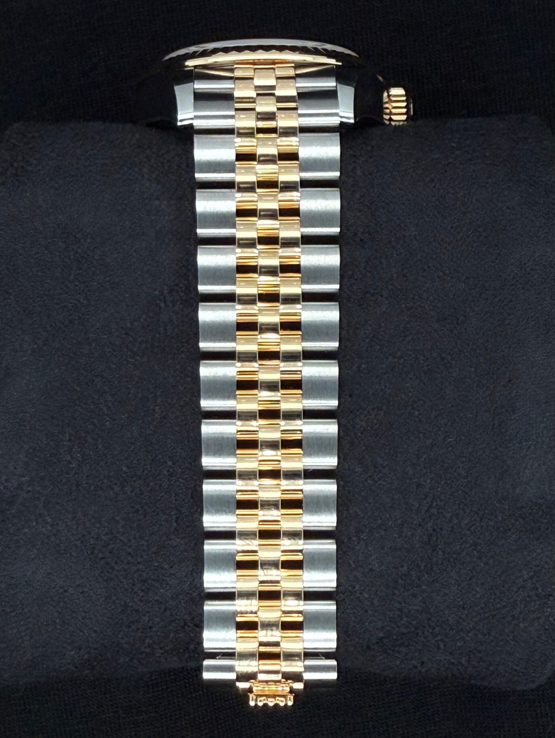 Rolex Datejust 28 Two Tone Yellow Gold Mother of Pearl Diamond Dial 279173 | 2025 | 28mm - Image 5