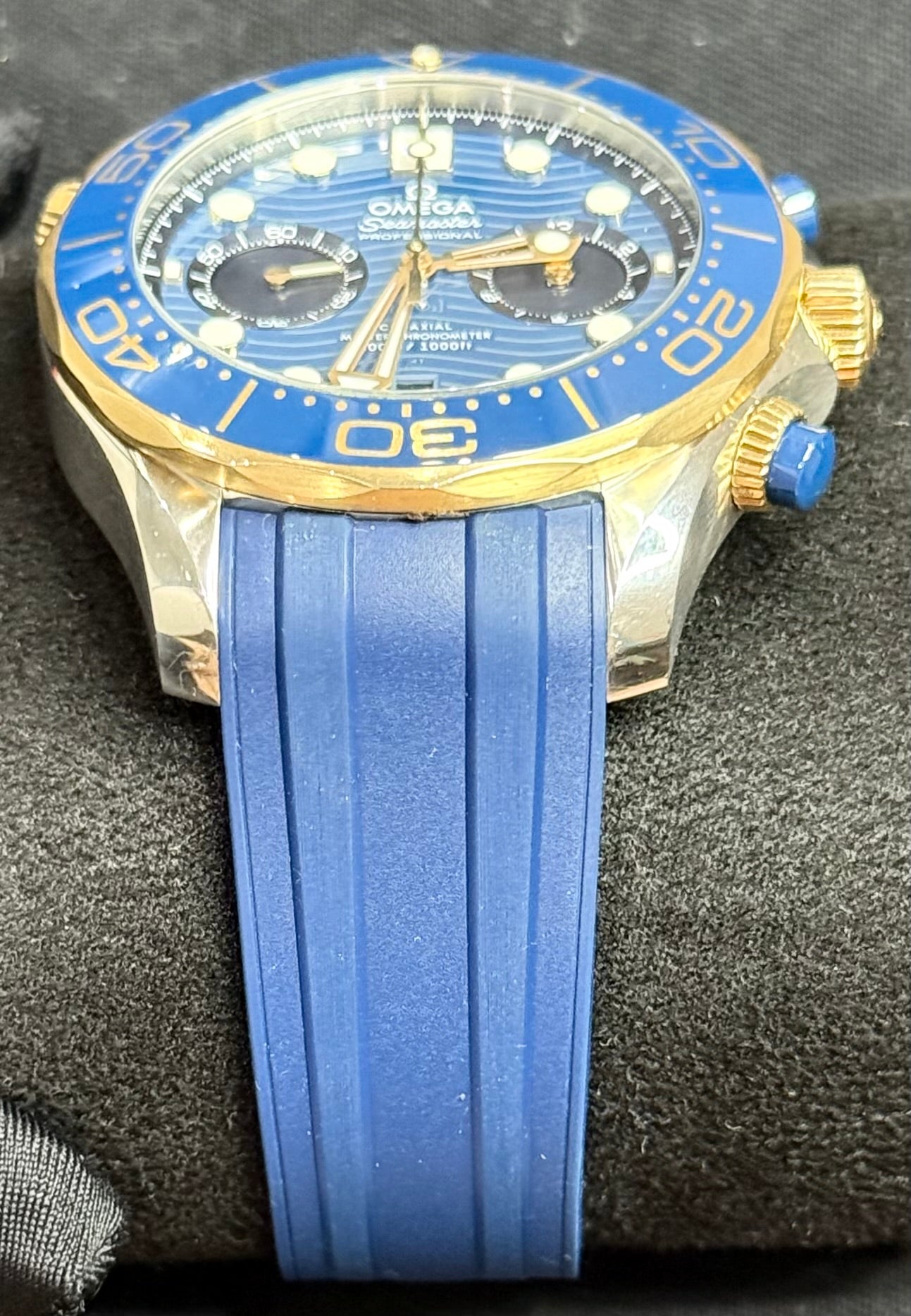 Omega Seamaster Diver 300M 210.22.44.51.03.001 | 2022 | 44mm - Image 4