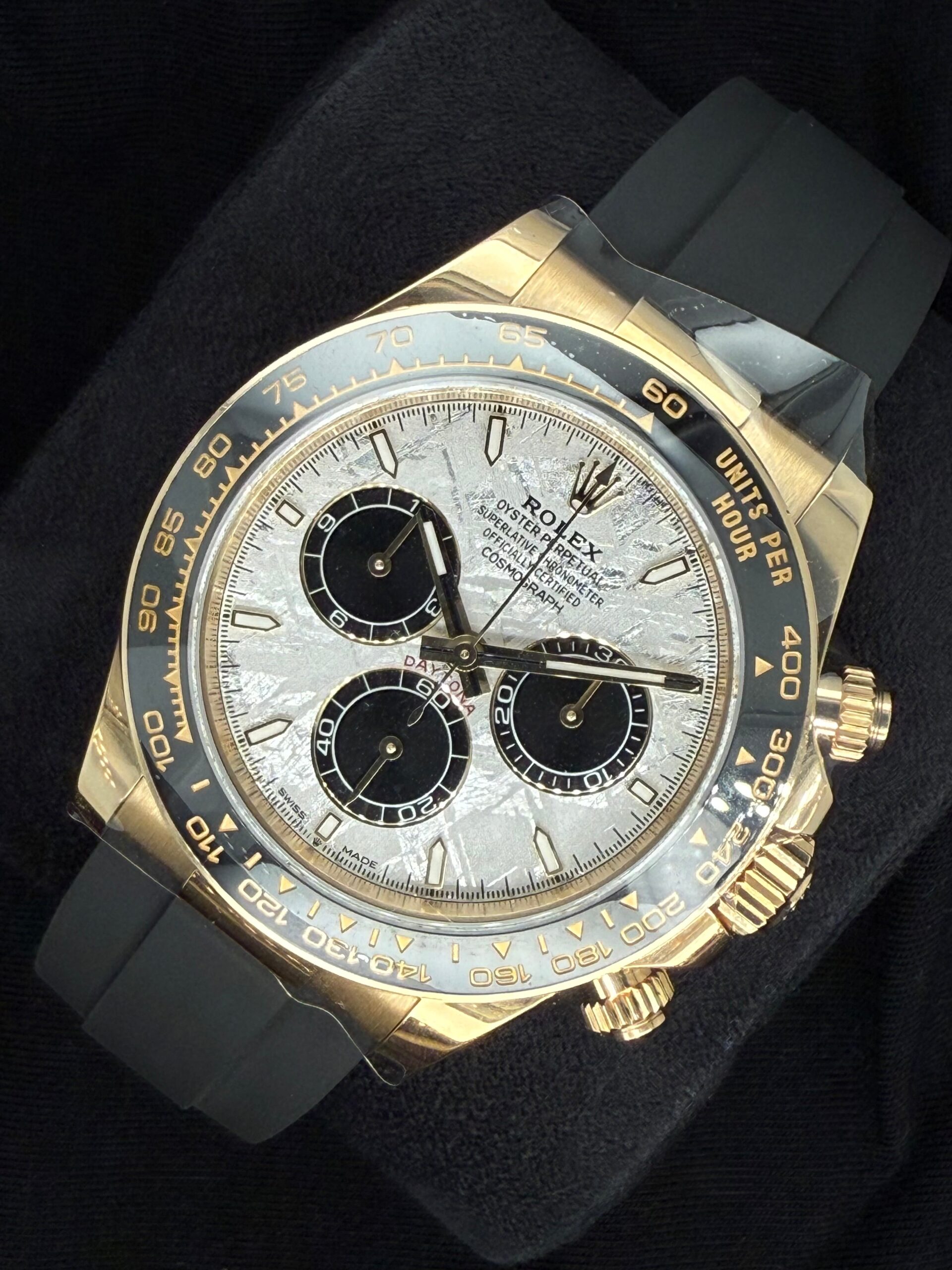 Rolex Cosmograph Daytona Yellow Gold Meteorite Dial Oysterflex 126518LN | 2025 | 40mm - Image 3