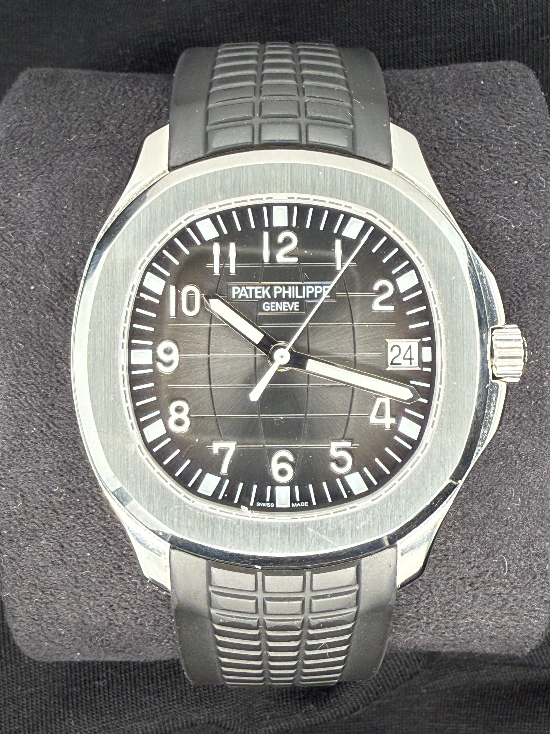 Patek Philippe Aquanaut Black Stainless Steel 5167A-001 | 2021 | 42.2 mm