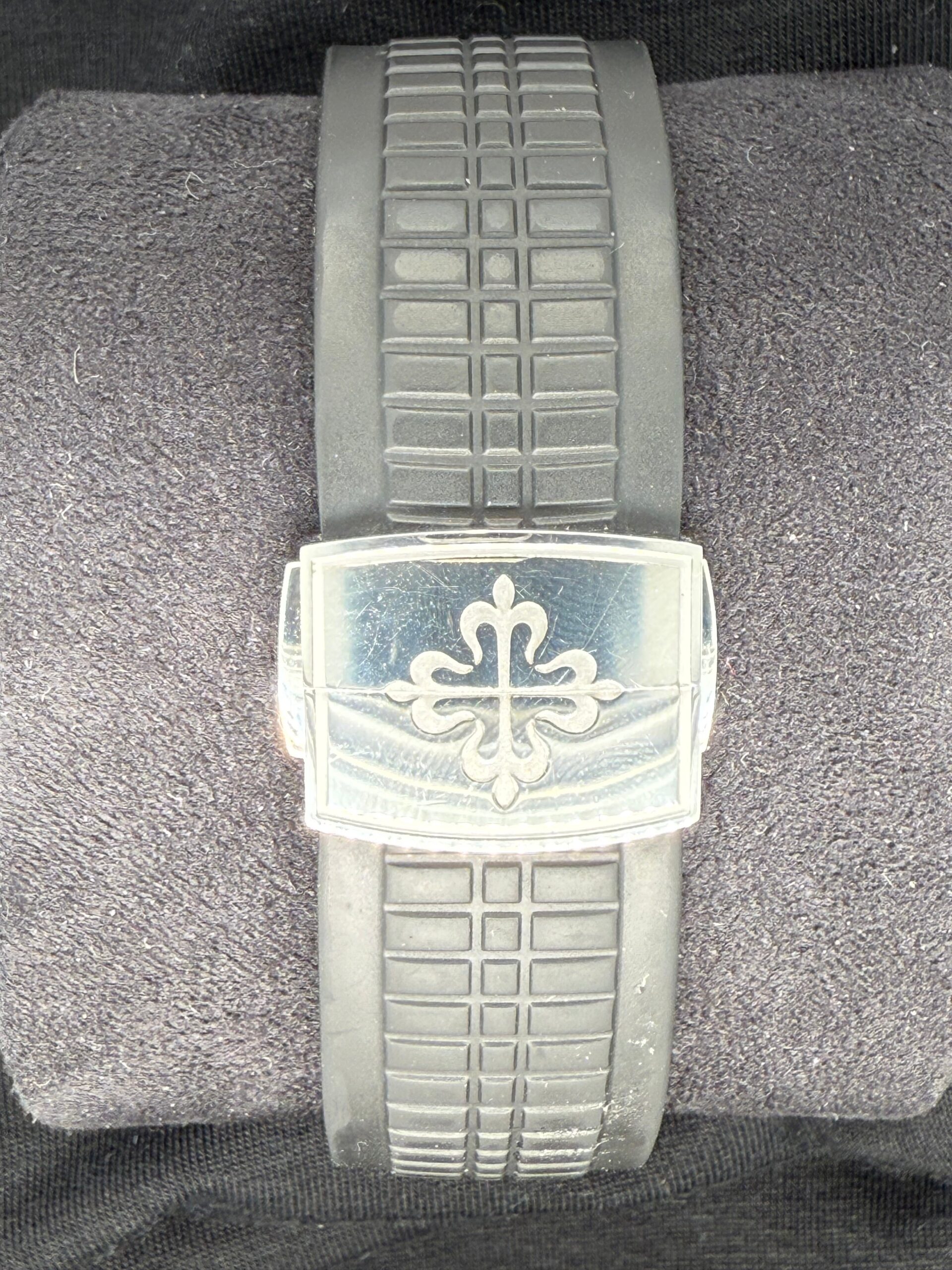 Patek Philippe Aquanaut Black Stainless Steel 5167A-001 | 2021 | 42.2 mm - Image 6