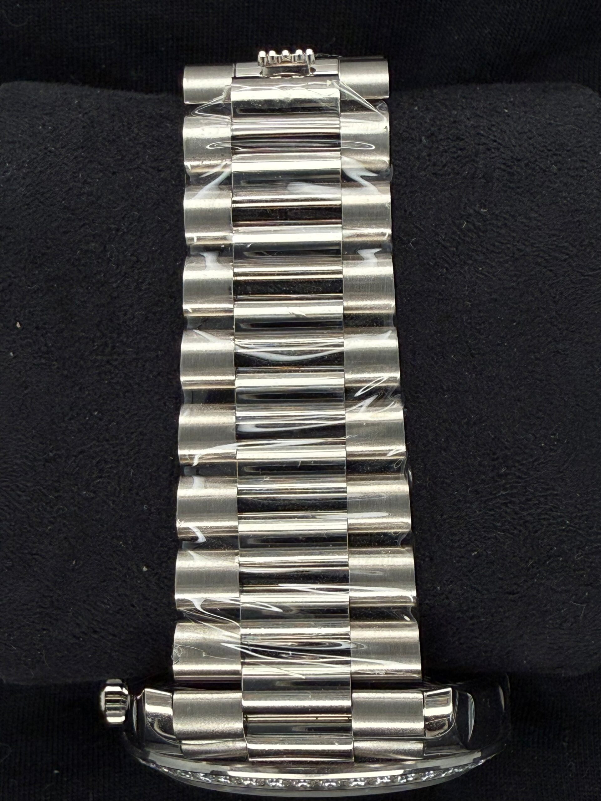 Rolex Day-Date 40 Olive Green Roman Dial with Factory Set Diamond Bezel 228349RBR | 2022 | 40mm - Image 6