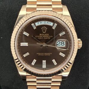 Rolex Day-Date 40 Everose Gold Chocolate Diamond Baguette Dial 228235 | 2023 | 40mm