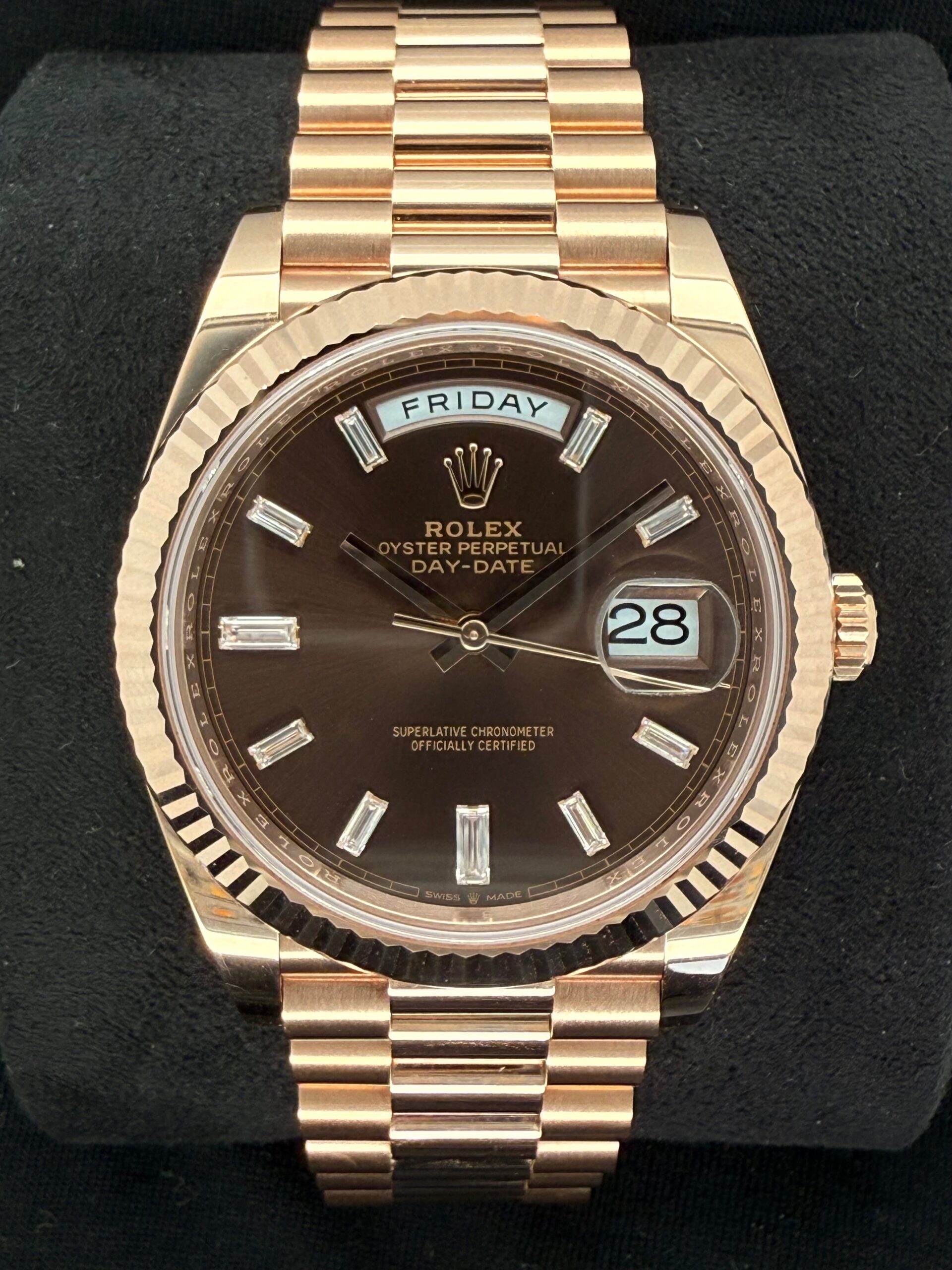 Rolex Day-Date 40 Everose Gold Chocolate Diamond Baguette Dial 228235 | 2023 | 40mm