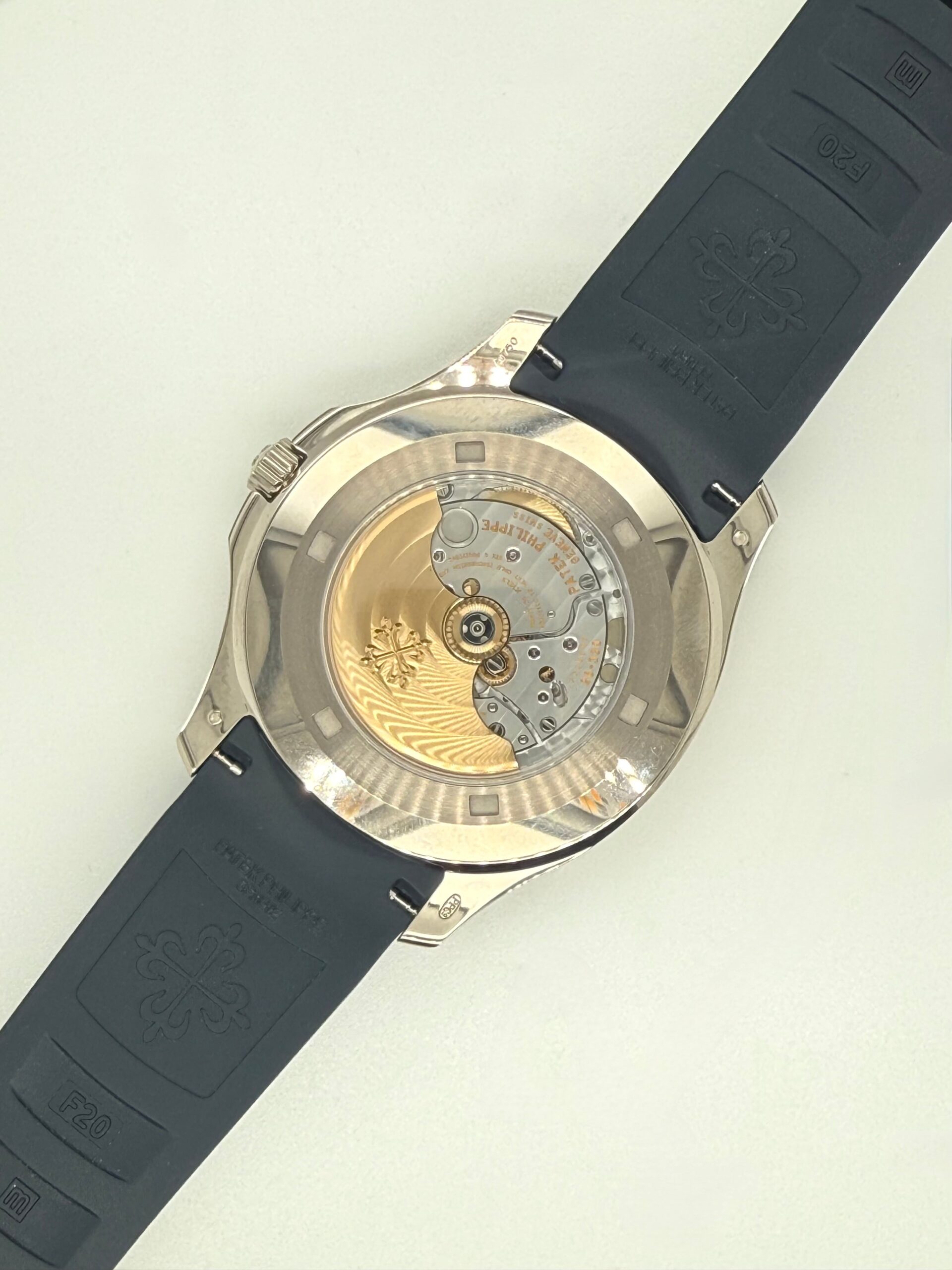 Patek Philippe Aquanaut Blue White Gold 5168G-001 | 2025 | 42.2 mm - Image 4