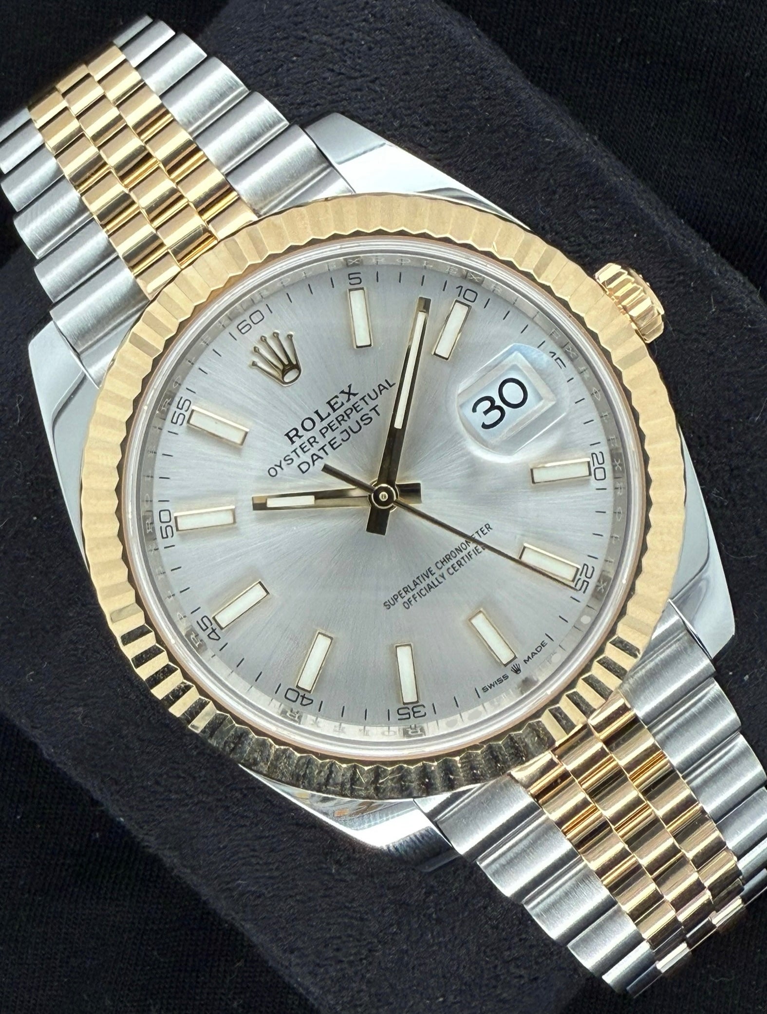 Rolex Datejust 41 Two Tone Yellow Gold Silver Dial 126333 | 2025 | 41mm - Image 2