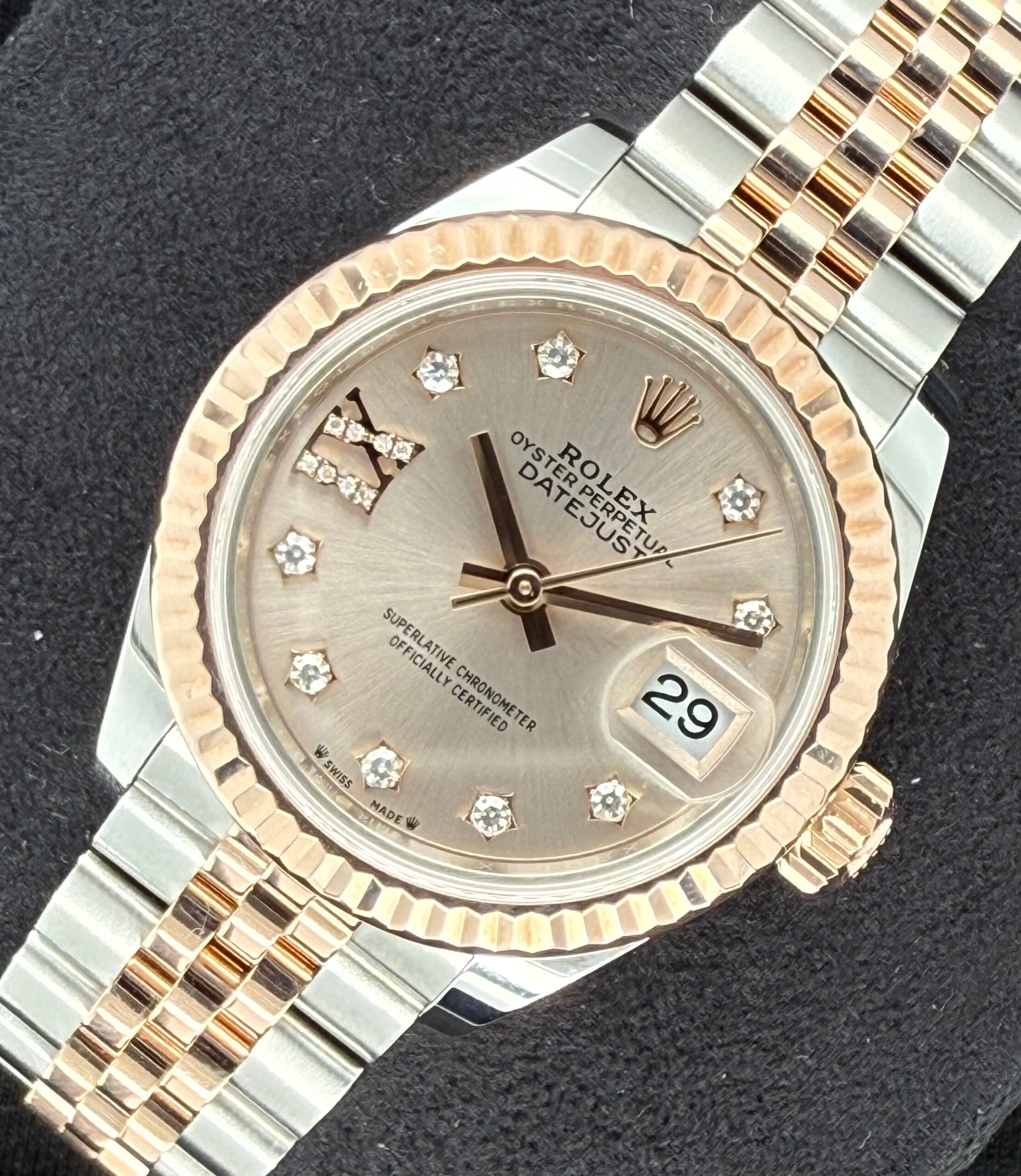 Rolex Datejust 28 Two Tone Everose Gold Pink Sundust Star Diamond Dial 279161 | 2020 | 28mm - Image 3