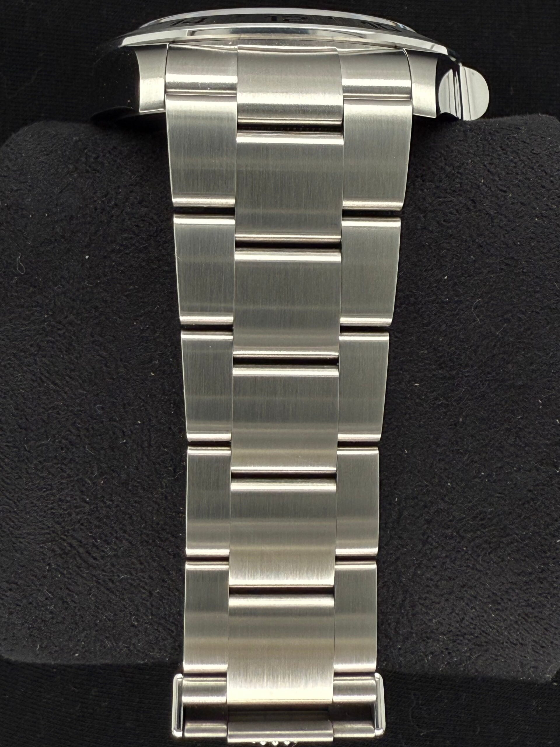 Rolex Explorer II Black Dial Oyster Stainless Steel 226570 | 2024 | 42mm - Image 5