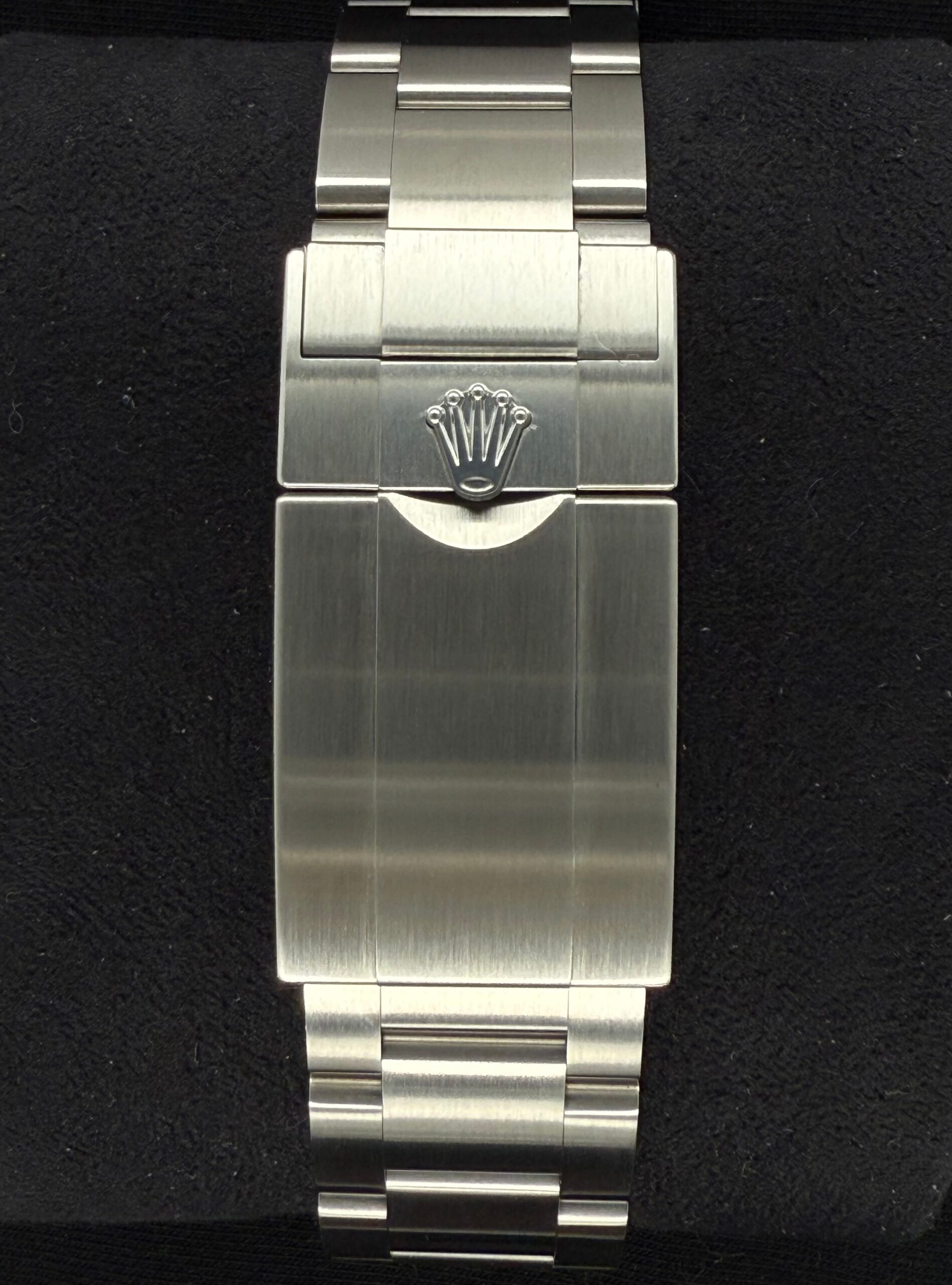 Rolex Explorer II Black Dial Oyster Stainless Steel 226570 | 2024 | 42mm - Image 6