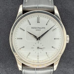 Patek Philippe Calatrava White Gold Manual Wind 5196G-001 | 2019 | 37mm