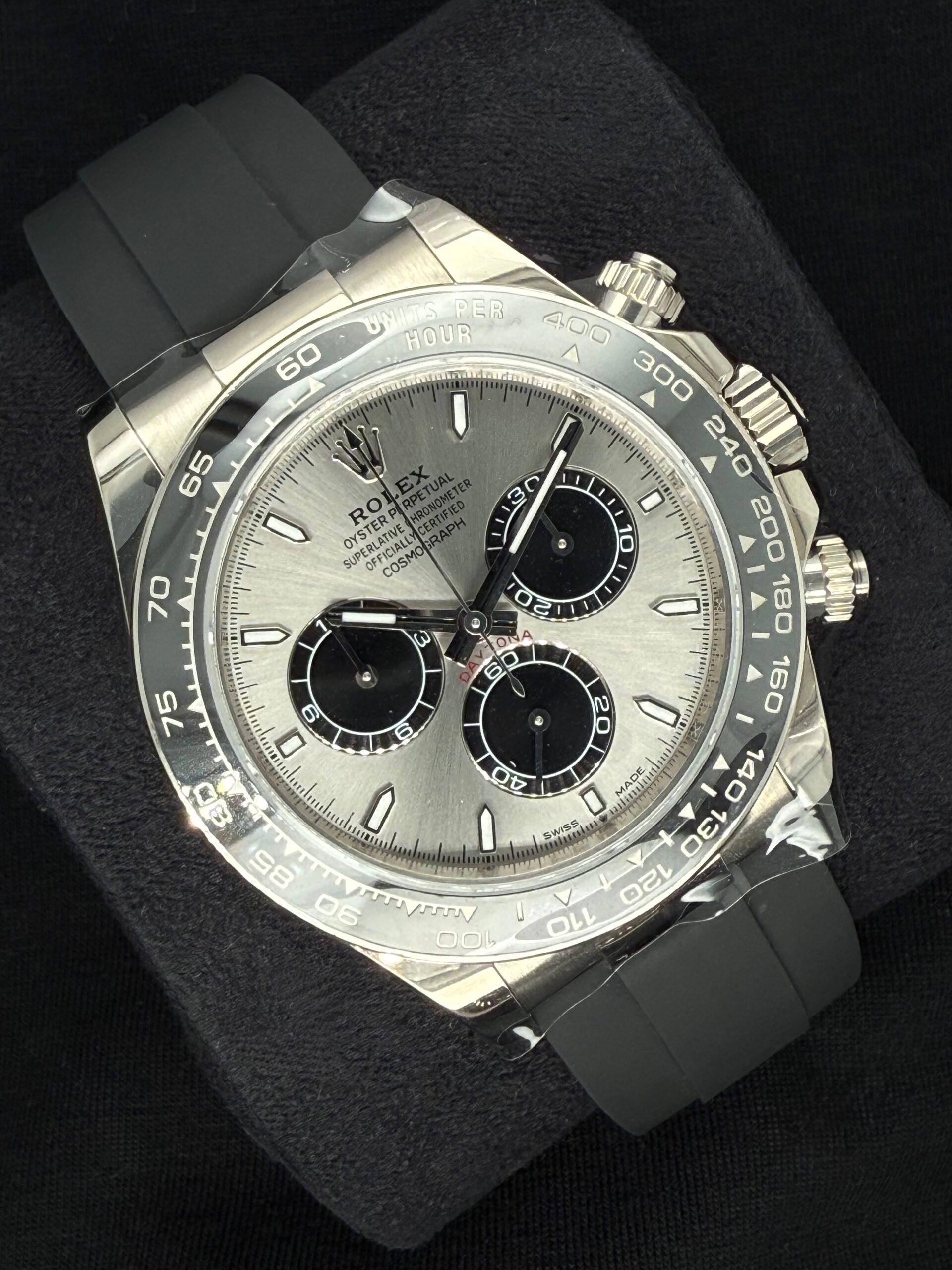 Rolex Cosmograph Daytona Ghost Oysterflex 126519LN | 2025 | 40mm - Image 2