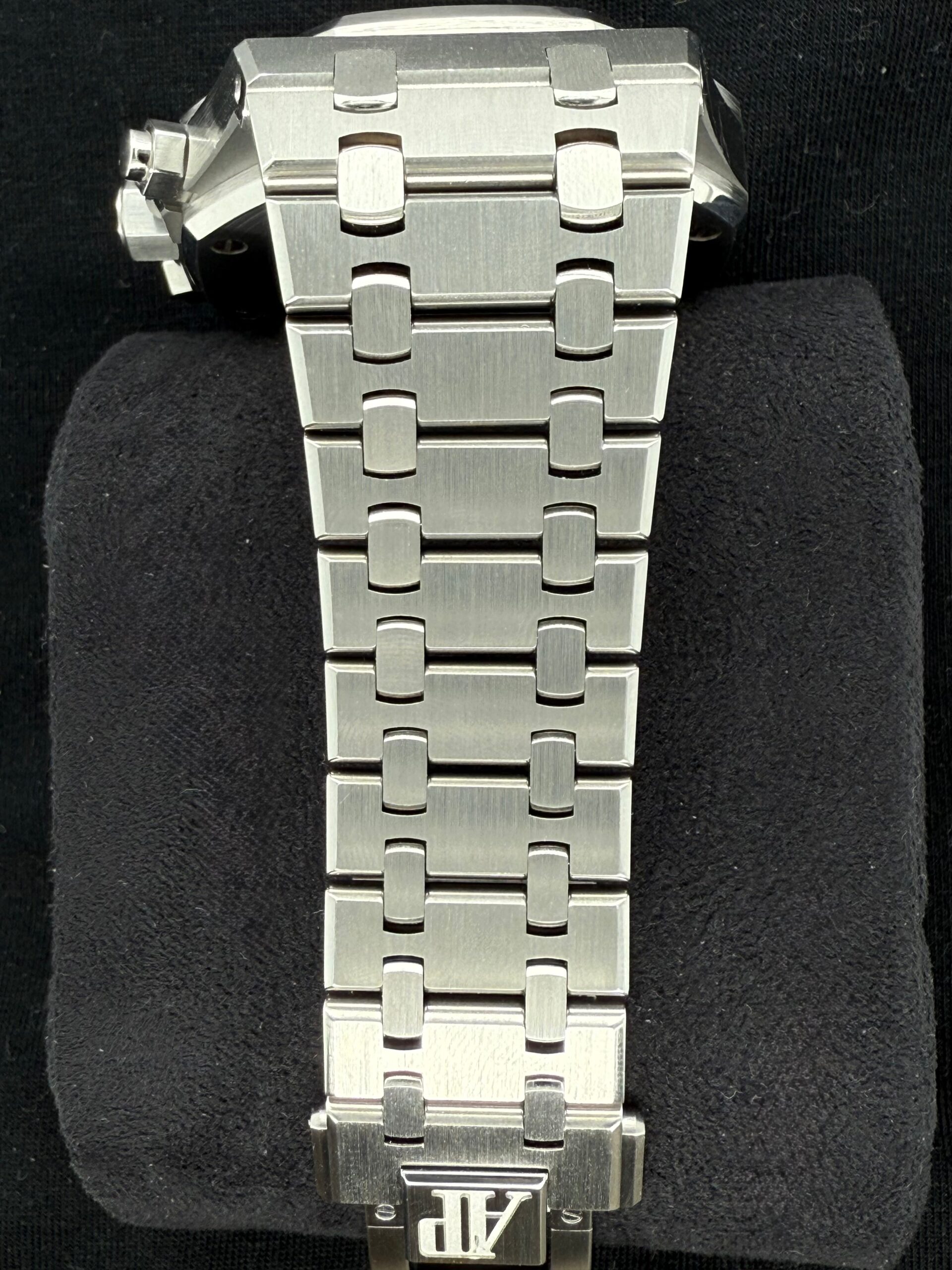 Audemars Piguet Royal Oak Chronograph Steel Black Dial 26320ST.OO.1220ST.01 | 2017 | 41mm - Image 5