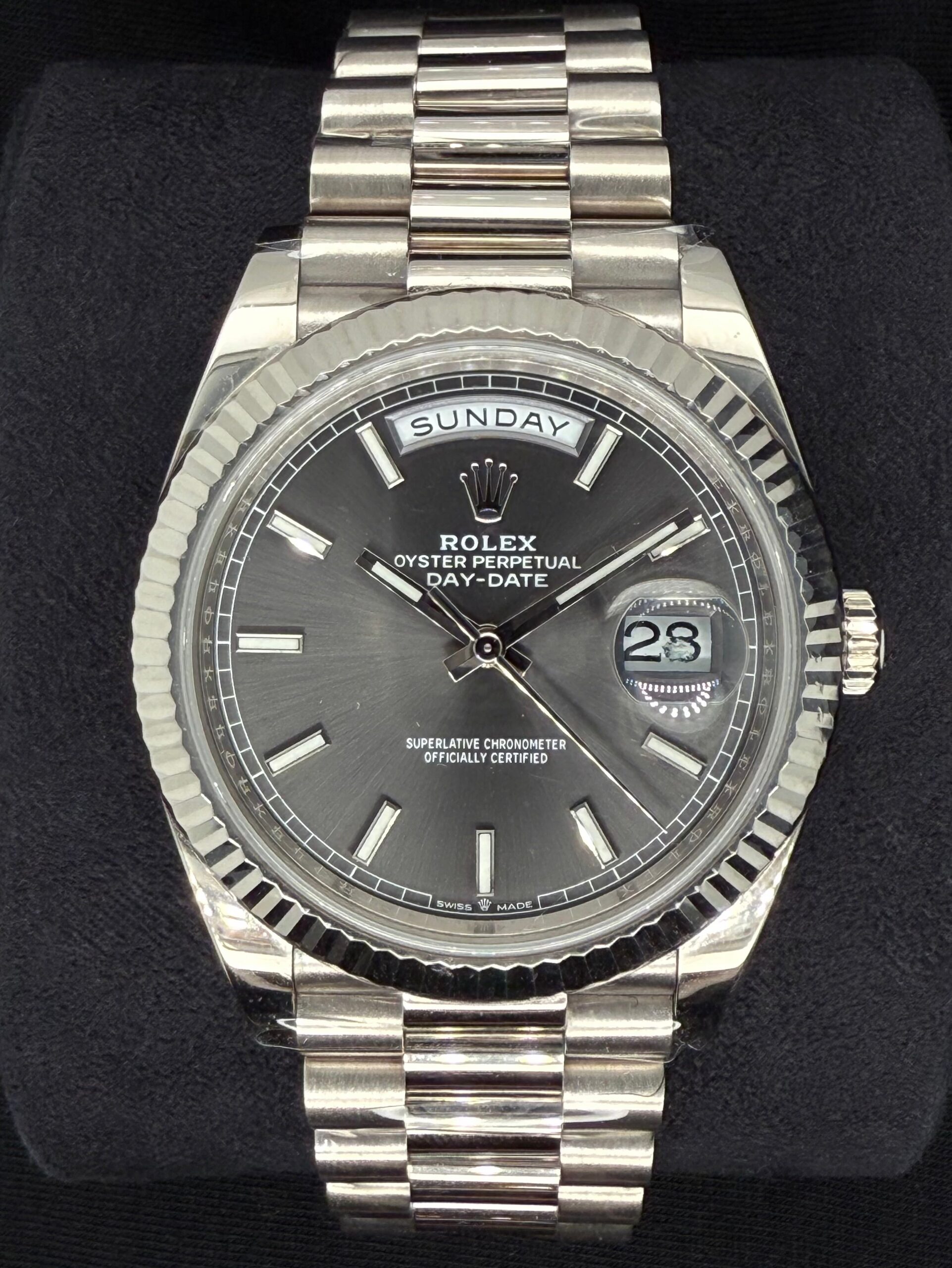 Rolex Day-Date 40 Slate Dial White Gold 228239 | 2022 | 40mm