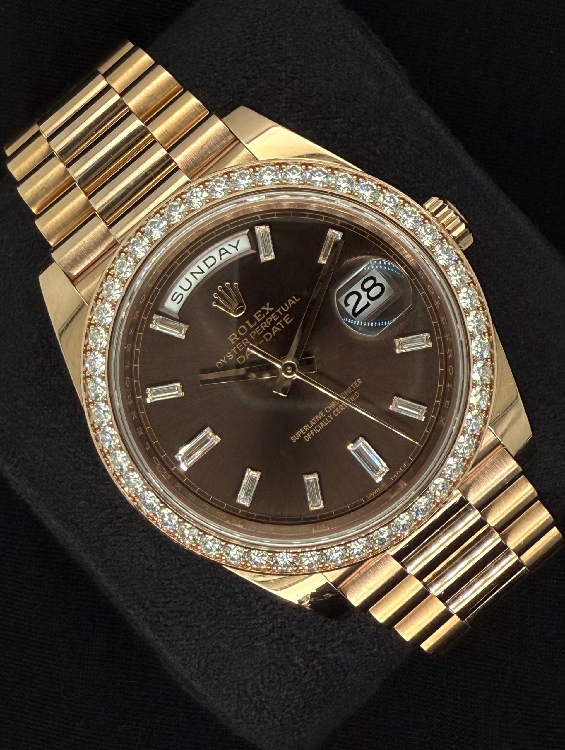 Rolex Day-Date 40 Everose Gold Chocolate Diamond Baguette Dial with Factory Diamond Bezel 228345RBR | 2017 | 40mm - Image 2