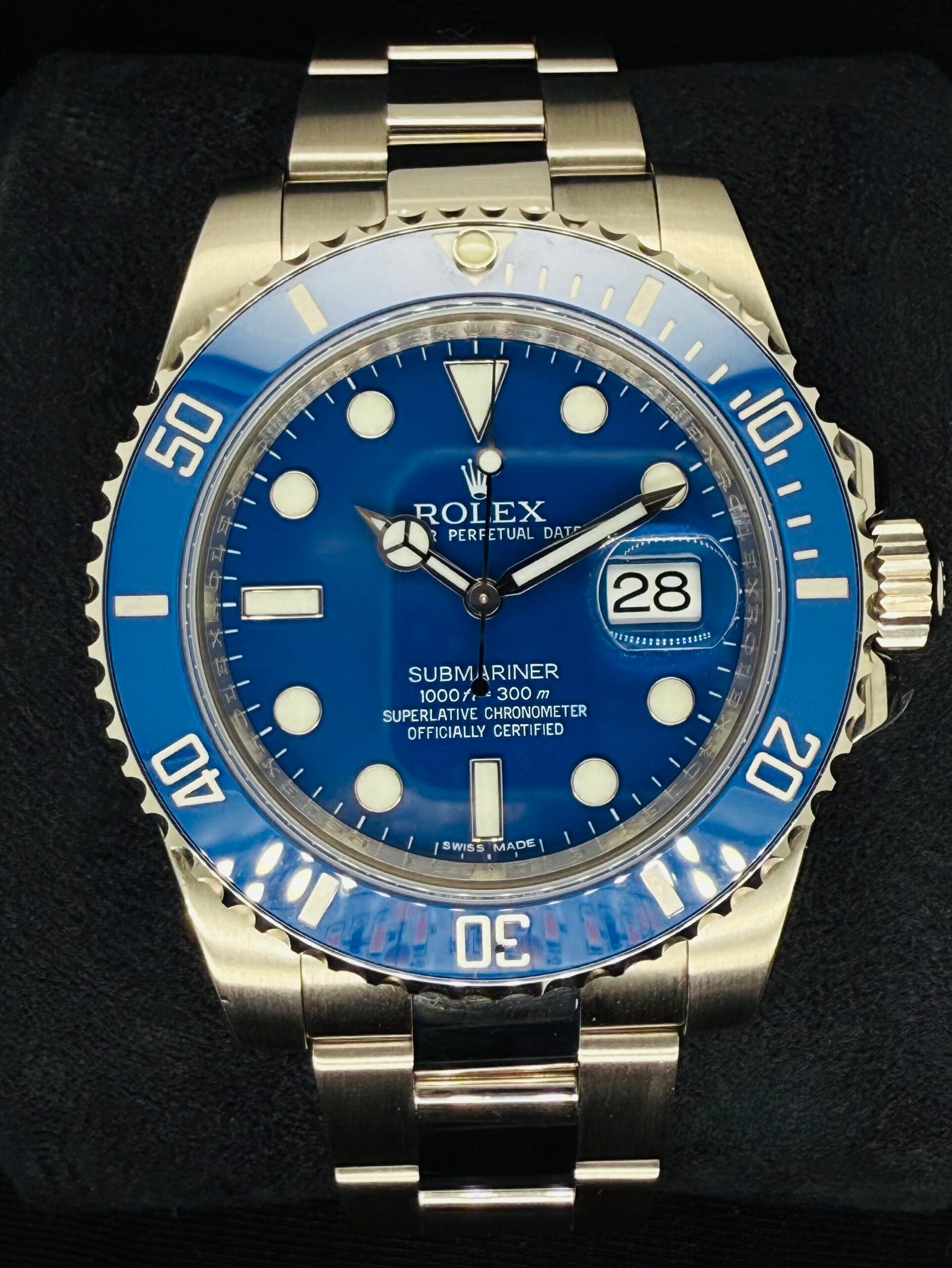 Rolex Submariner Date “Smurf” Blue Dial White Gold 116619LB | 2014 | 40mm