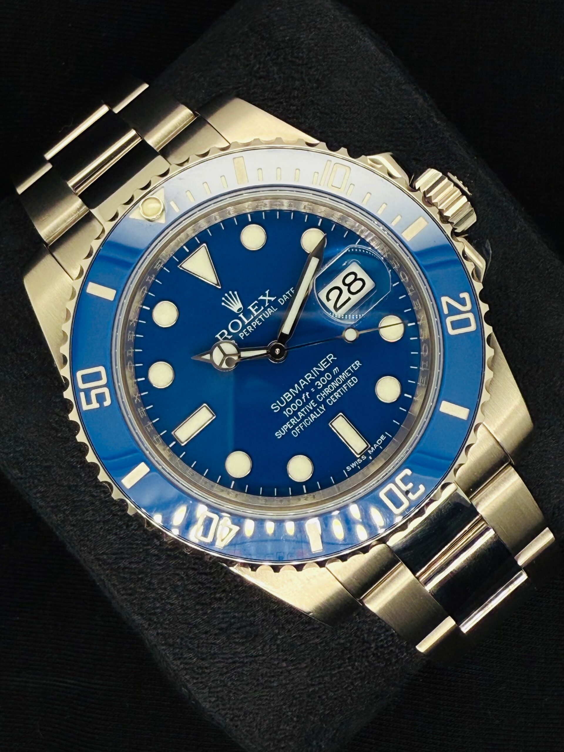 Rolex Submariner Date “Smurf” Blue Dial White Gold 116619LB | 2014 | 40mm - Image 2