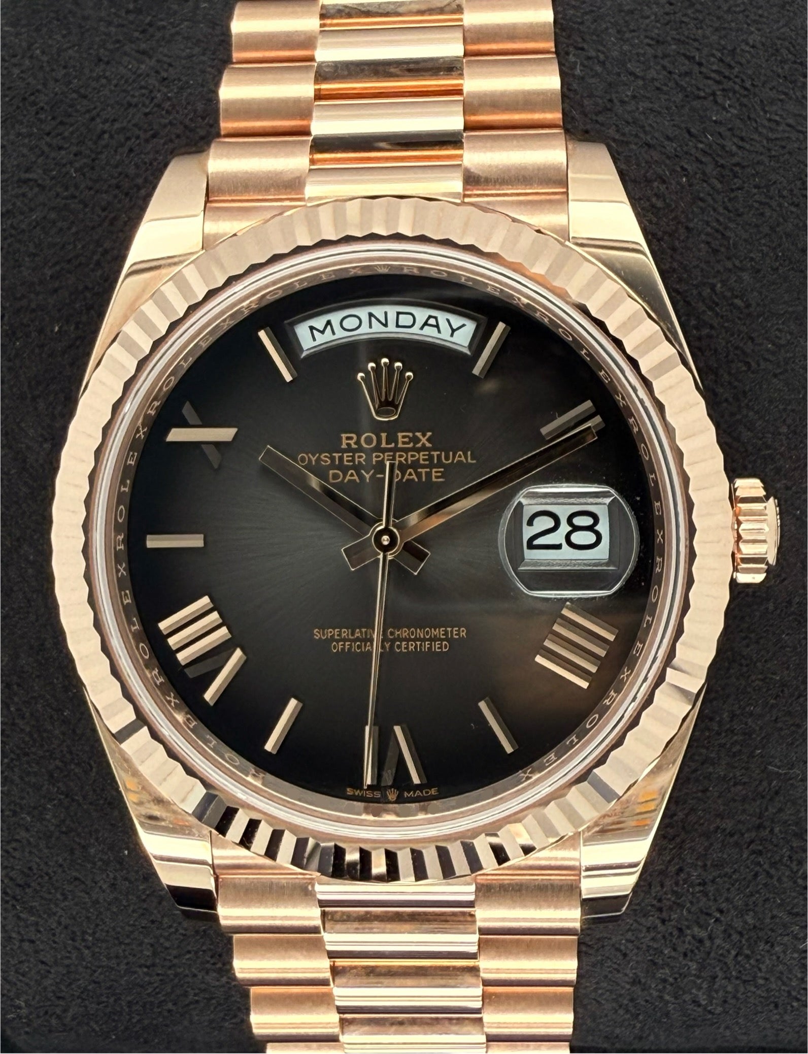 Rolex Day-Date 40 Everose Gold Smoke Dial 228235 | 2024 | 40mm