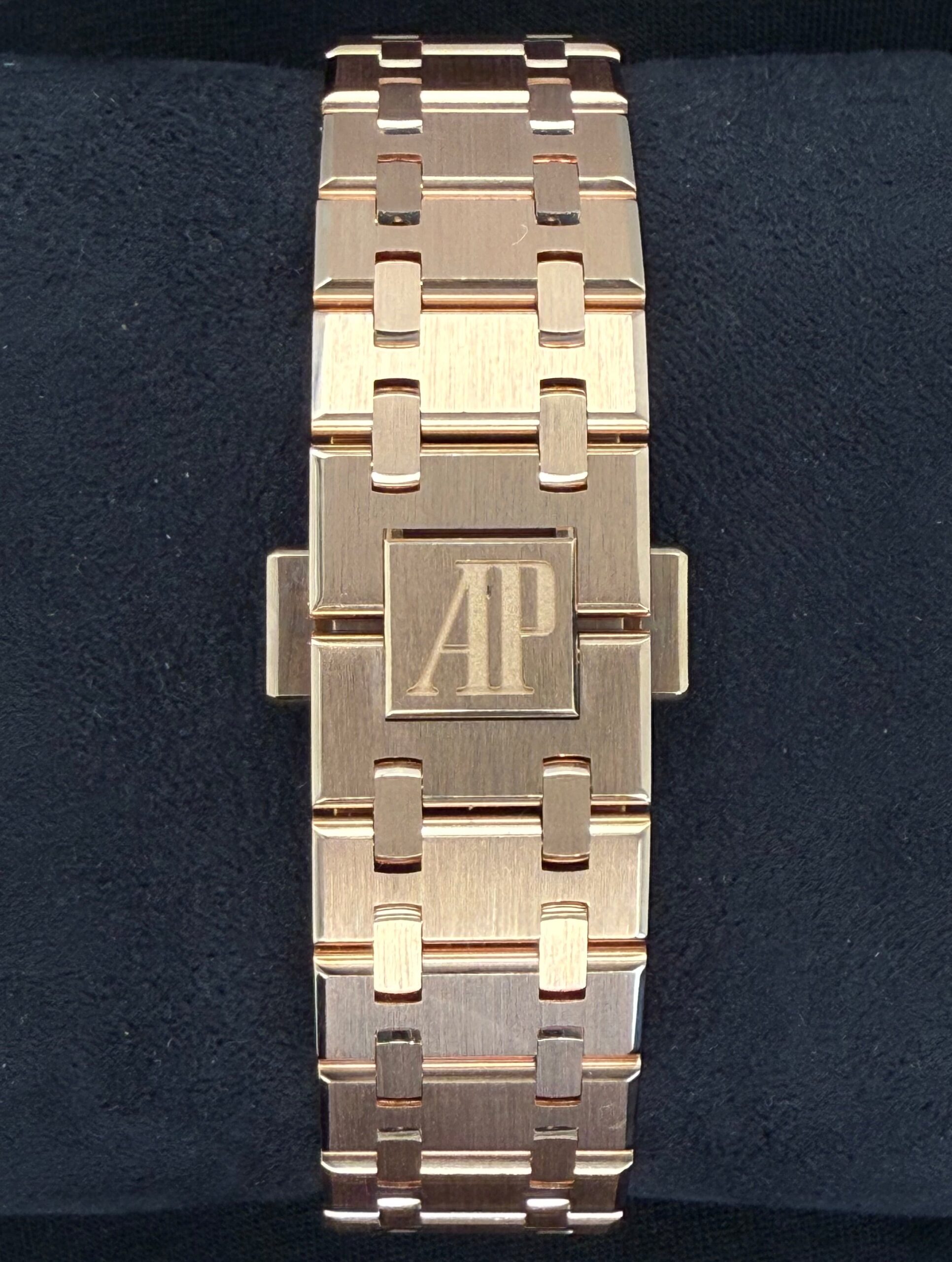 Audemars Piguet Royal Oak Selfwinding Rose Gold Diamond Bezel 15551OR.ZZ.1356OR.01 | 2017 | 37mm - Image 6