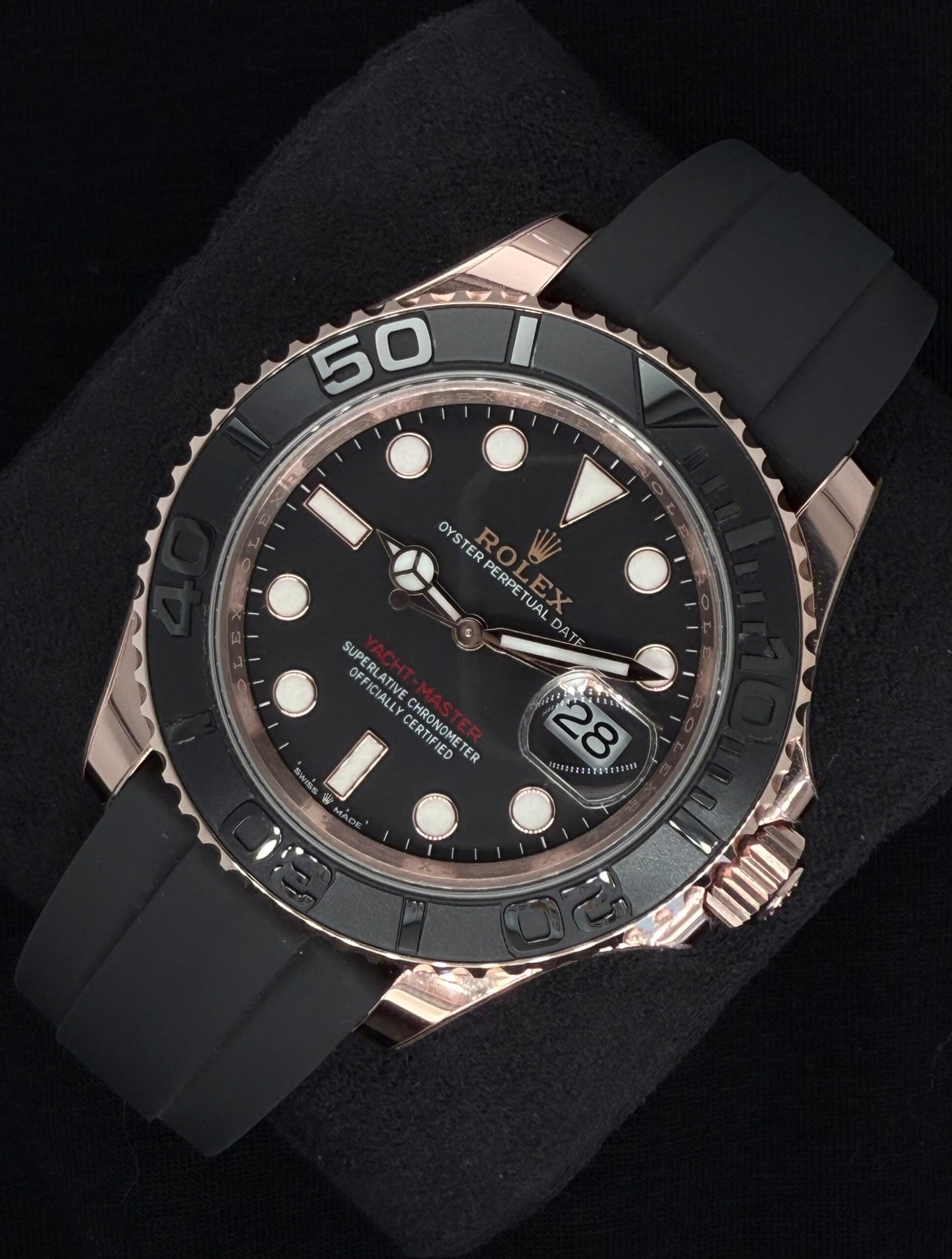 Rolex Yacht-Master 40 Black Dial Everose Gold Oysterflex 126655 | 2024 | 40mm - Image 3