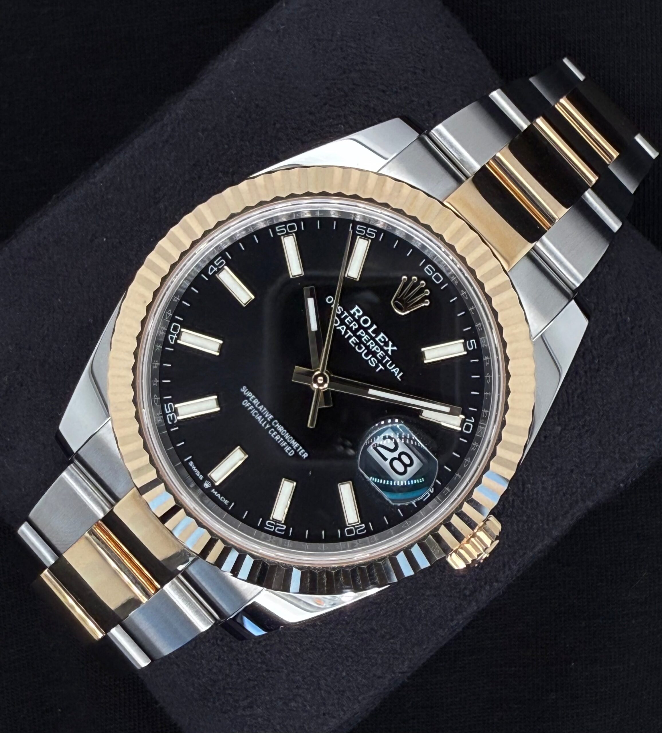 Rolex Datejust 41 Two Tone Yellow Gold with Black 'Sticks' Dial 126333 | 2022 | 41mm - Image 3